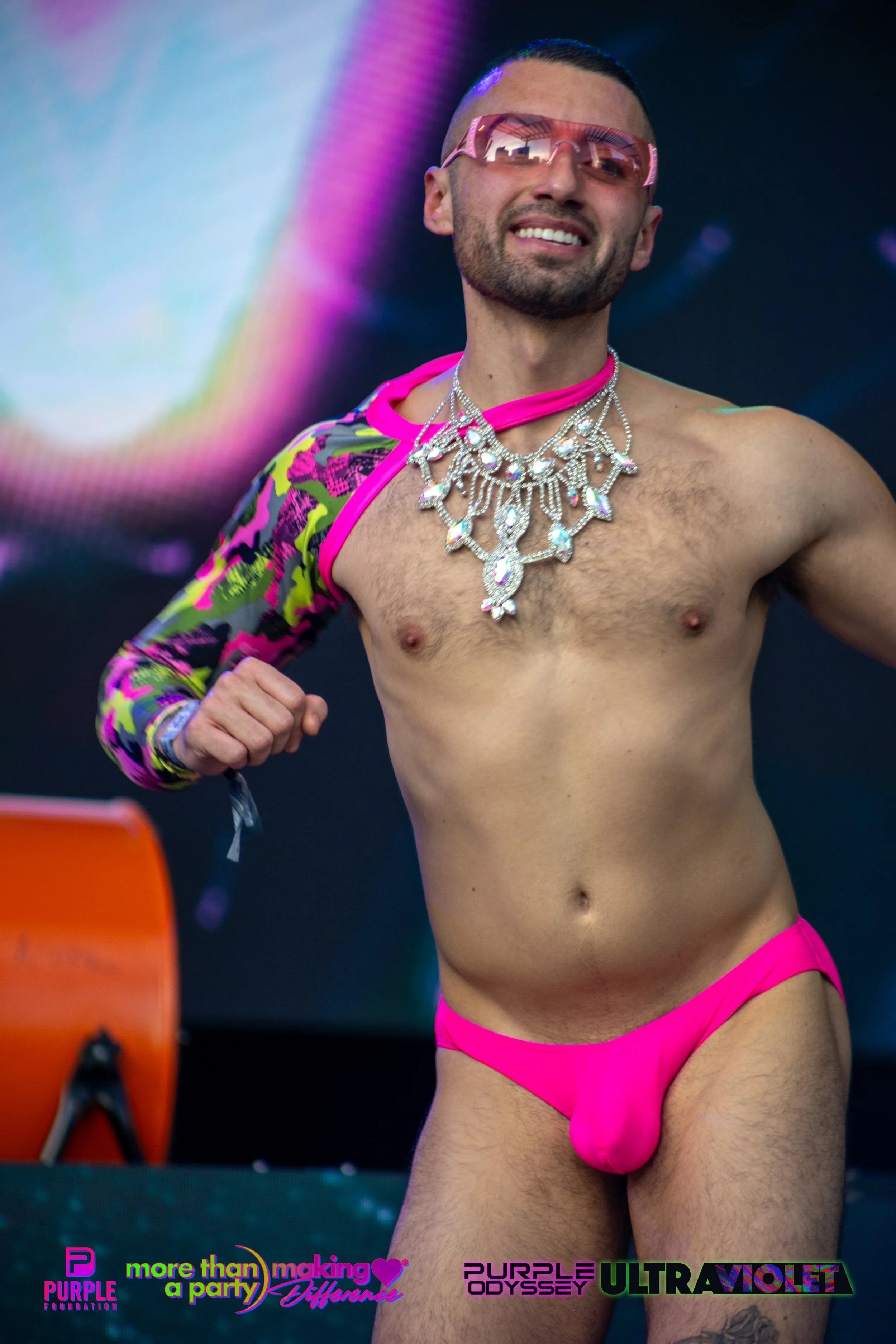 PPW25-02-PHOTOS-10 GLOW-93.jpg