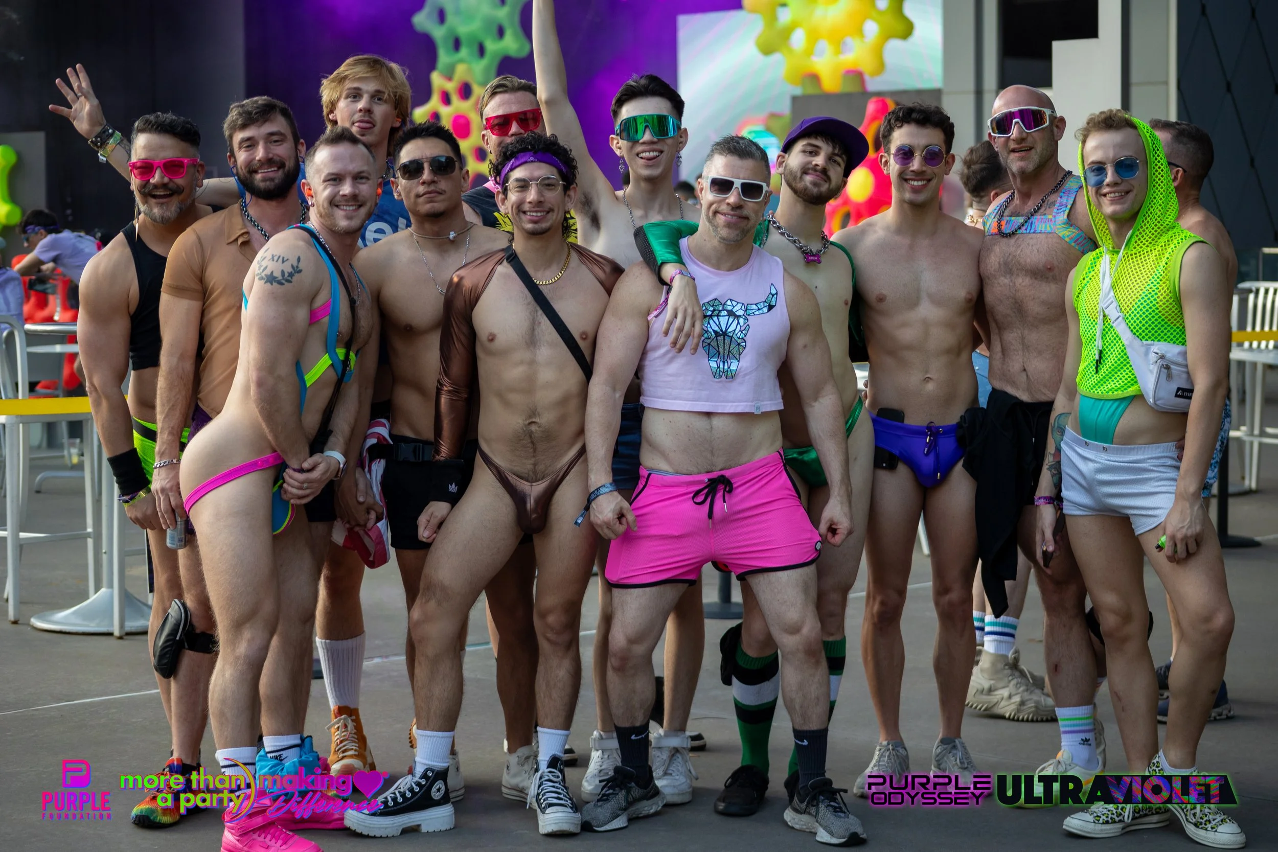 PPW25-02-PHOTOS-10 GLOW-114.jpg