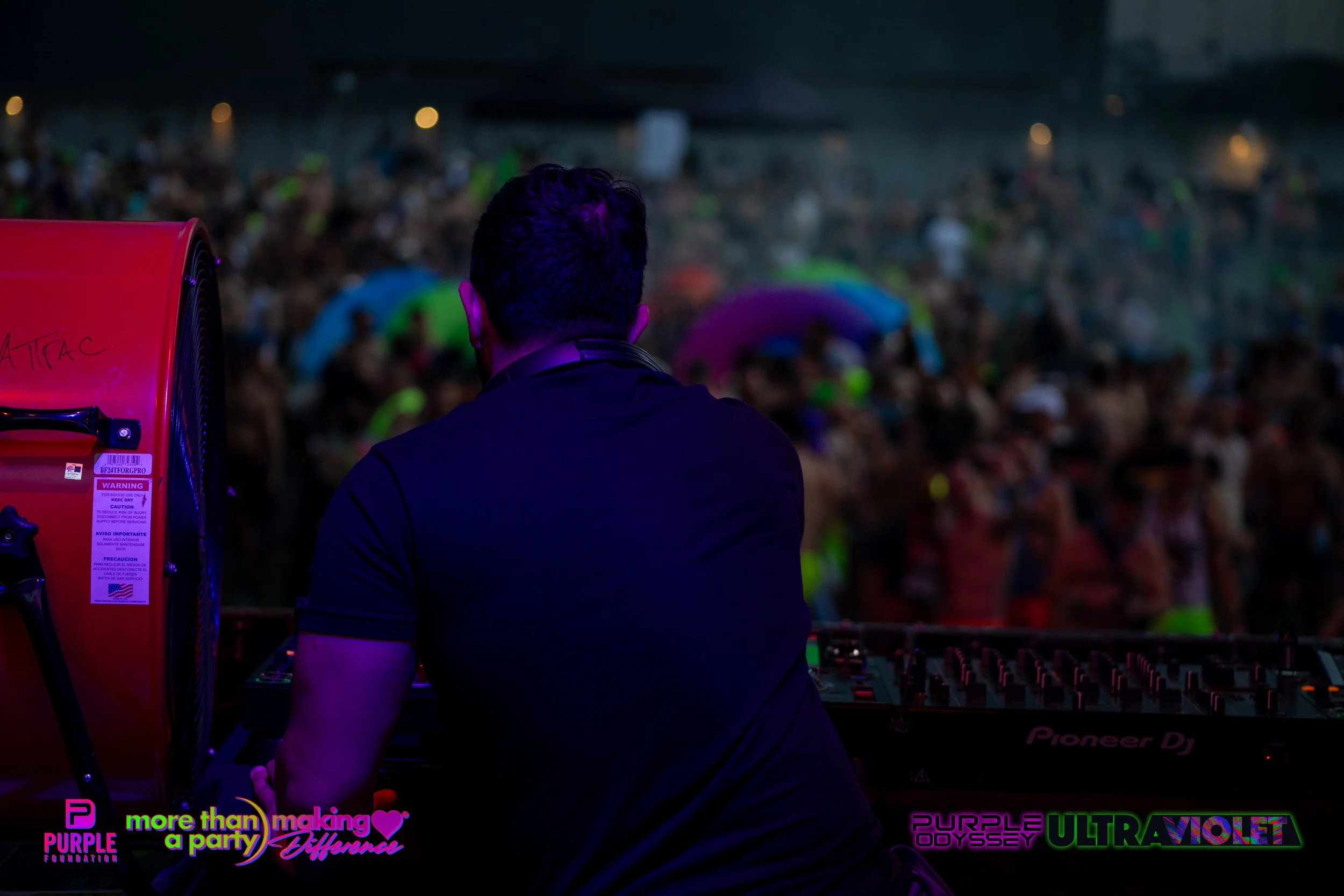 PPW25-02-PHOTOS-10 GLOW-157.jpg