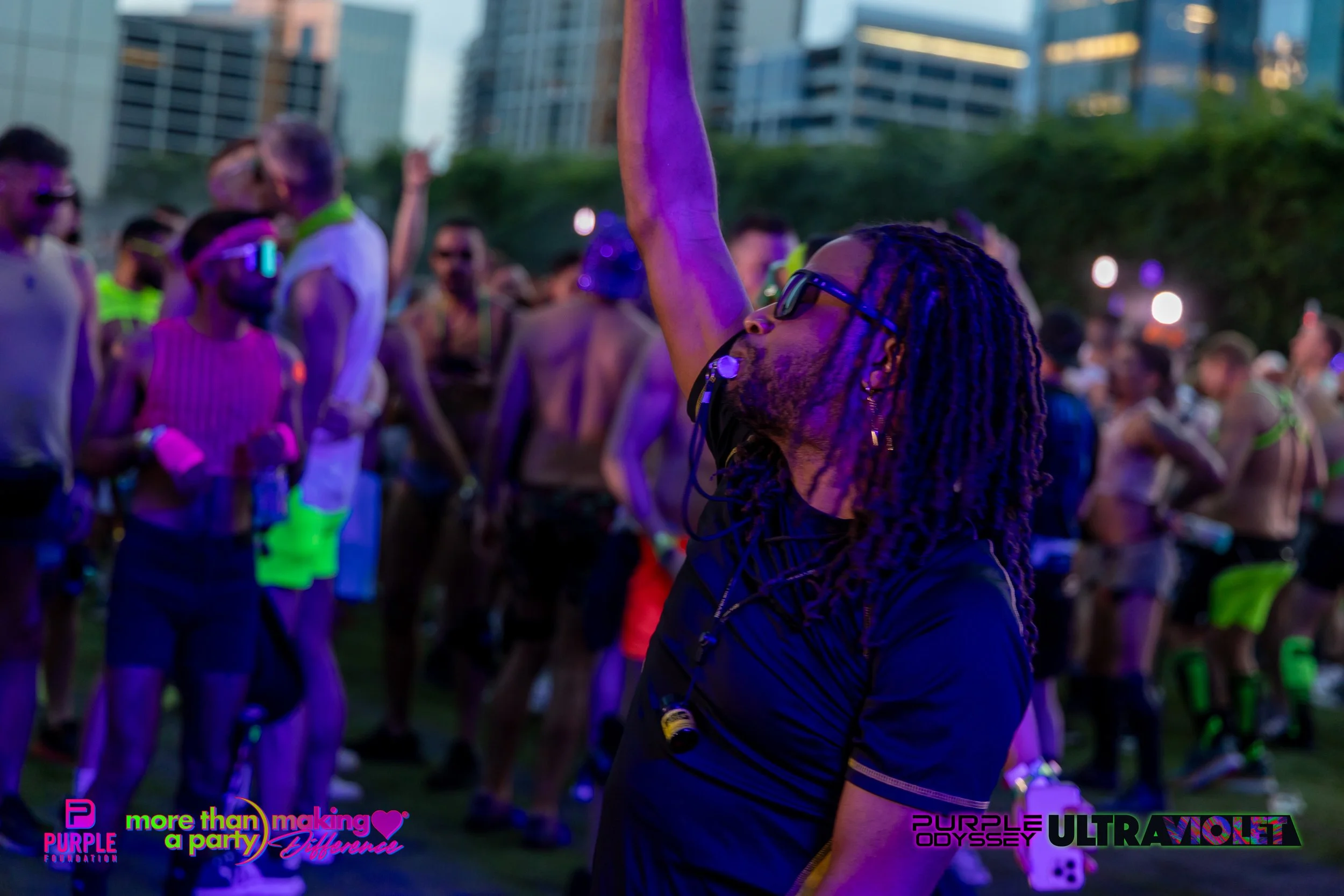 PPW25-02-PHOTOS-10 GLOW-165.jpg