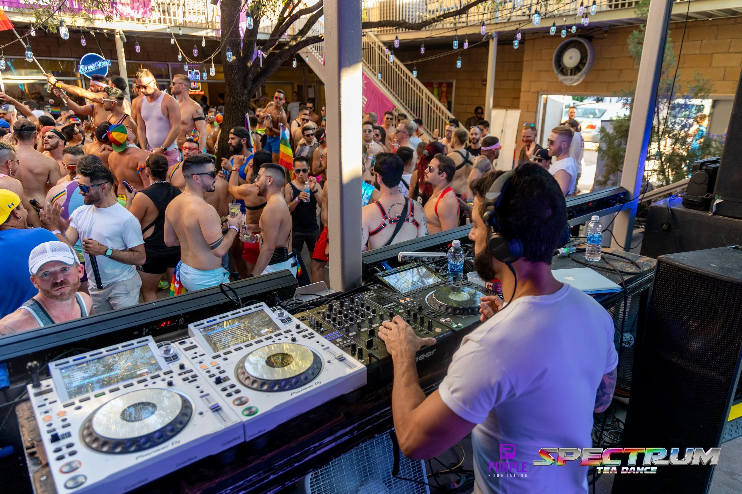 TeaDanceSept18L-35.jpg
