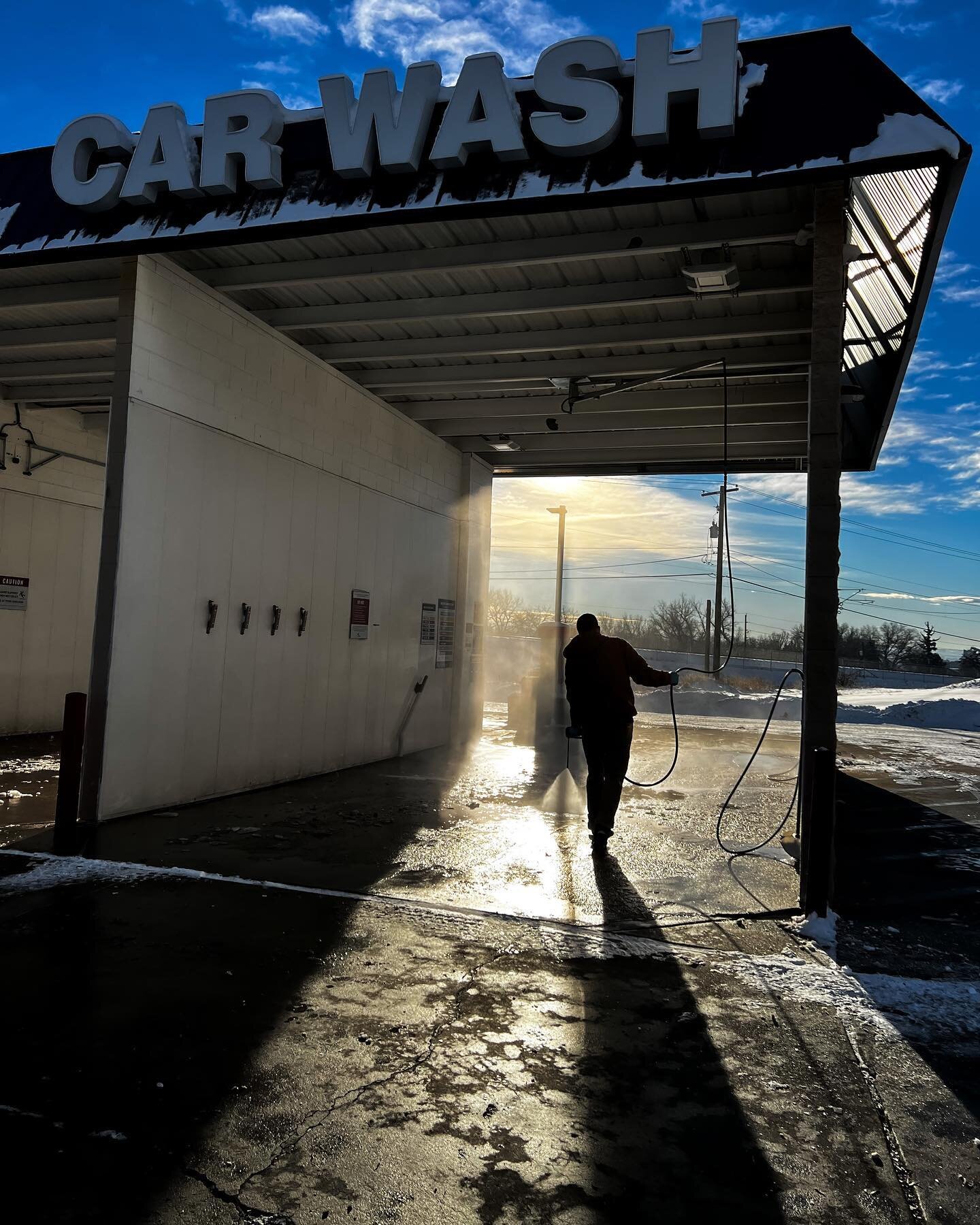 We&rsquo;re open! ✨

Take advantage of the warmer weather today and get the magnesium chloride off your car! ❄️ 

📍Longmont North - 1900 Terry St
📍Longmont South - 1151 Delaware Ave
📍Denver North - 8760 Devonshire Blvd

#coloradocarwash #longmontc