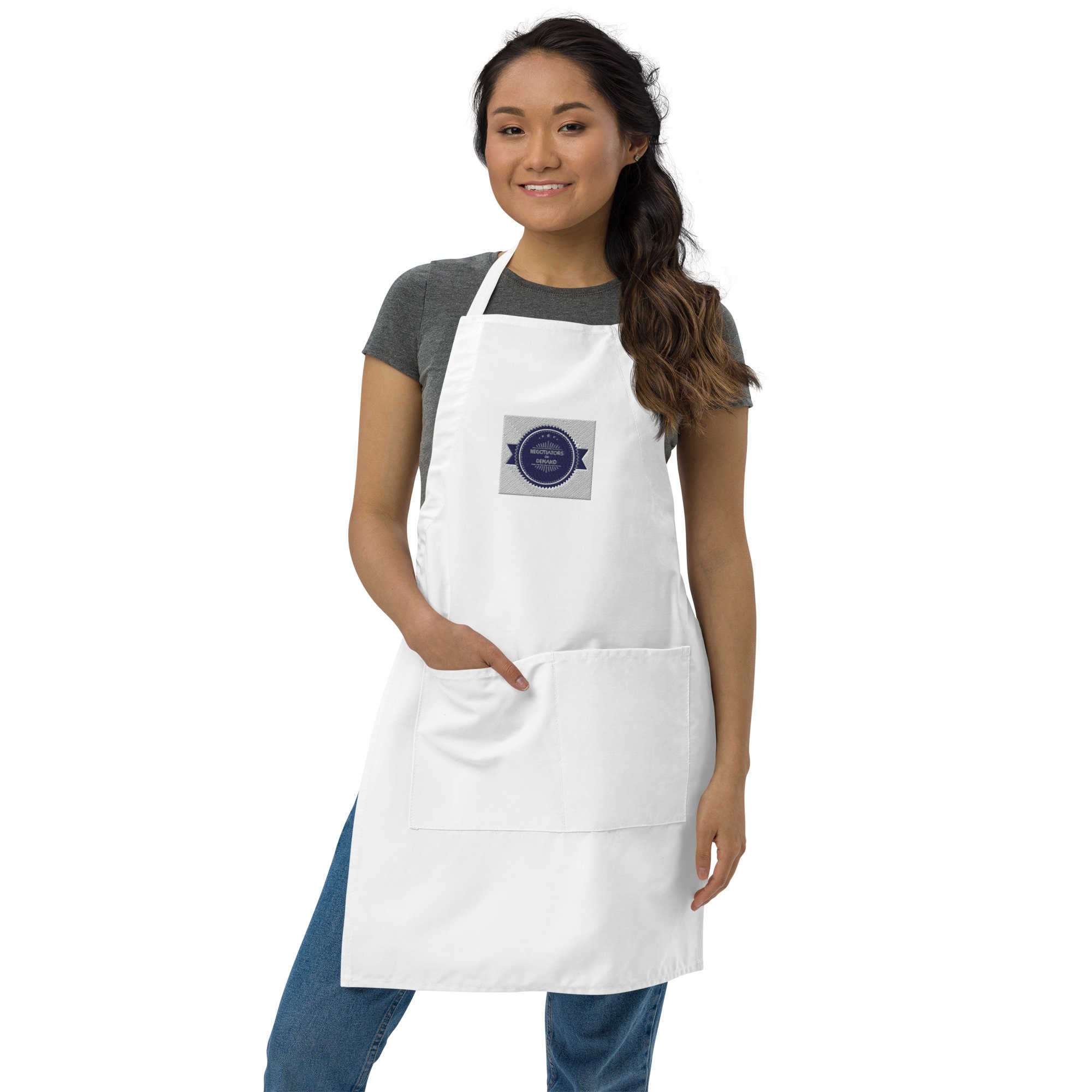 embroidered-apron-white-front-635c3b5a3a6aa.jpg