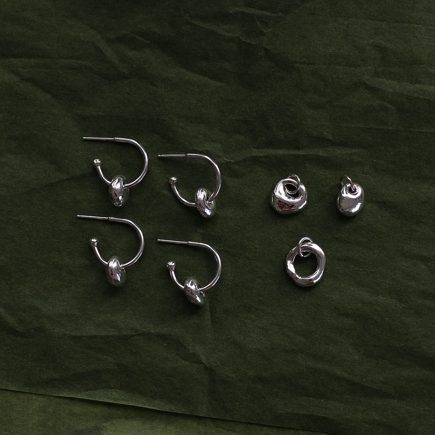 Small collection of molten pieces ~ made by melting down recycled sterling silver, each taking its own unique shape 🔥🩶 loved making these! 

Available at @cafe_halcyon this weekend ✨

.
.
.

#moltensilver #solmayjewelry #moltenjewelry #silverlovers