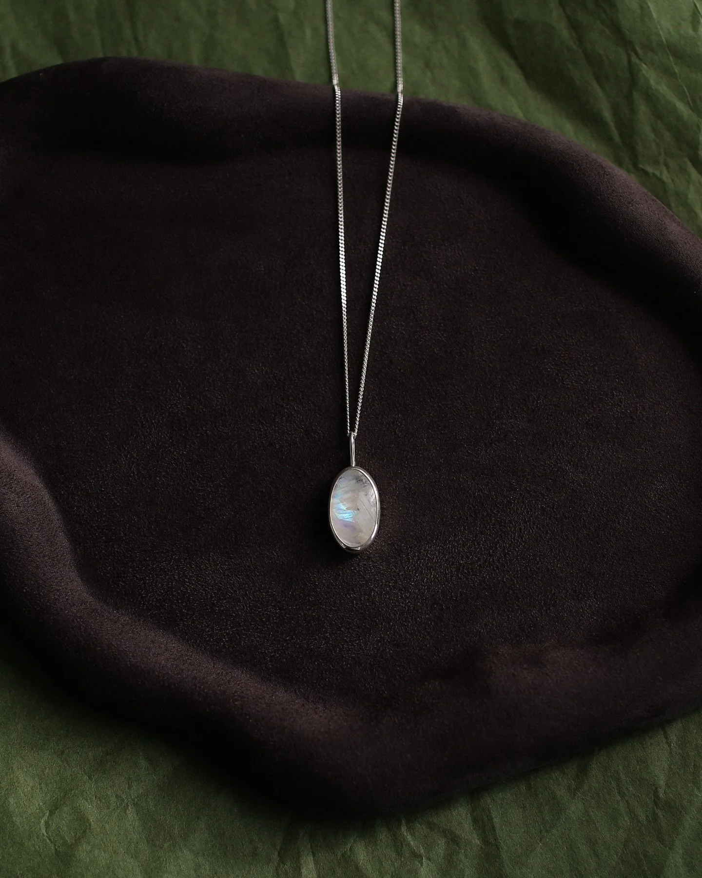 *Sold* &ldquo;Chasing the Breeze&rdquo; ~ chunky moonstone with flashes of blue. {925 Sterling Silver} @solmayjewelry 🤍