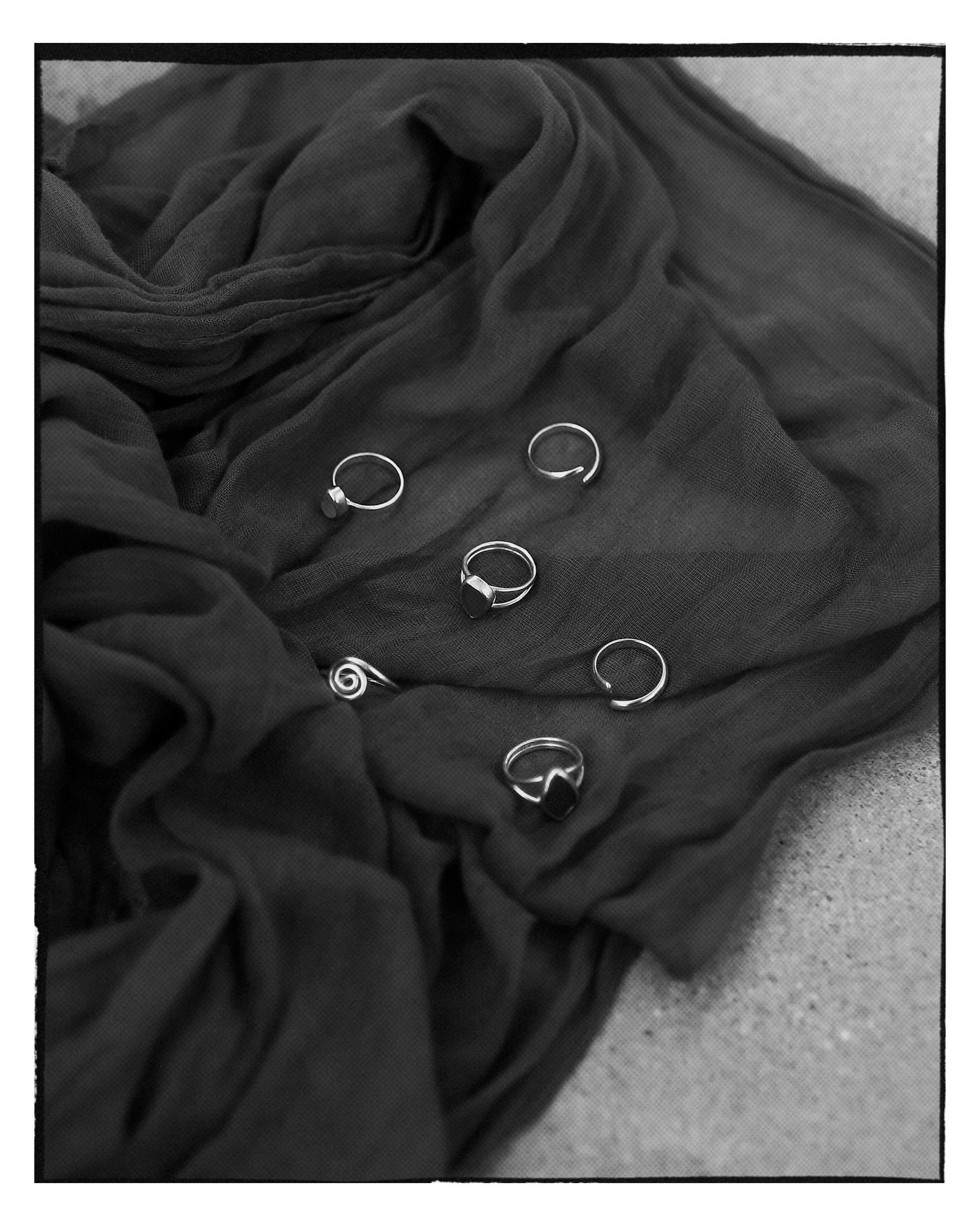 Now online ⋆˚꩜｡ shipping worldwide 💌