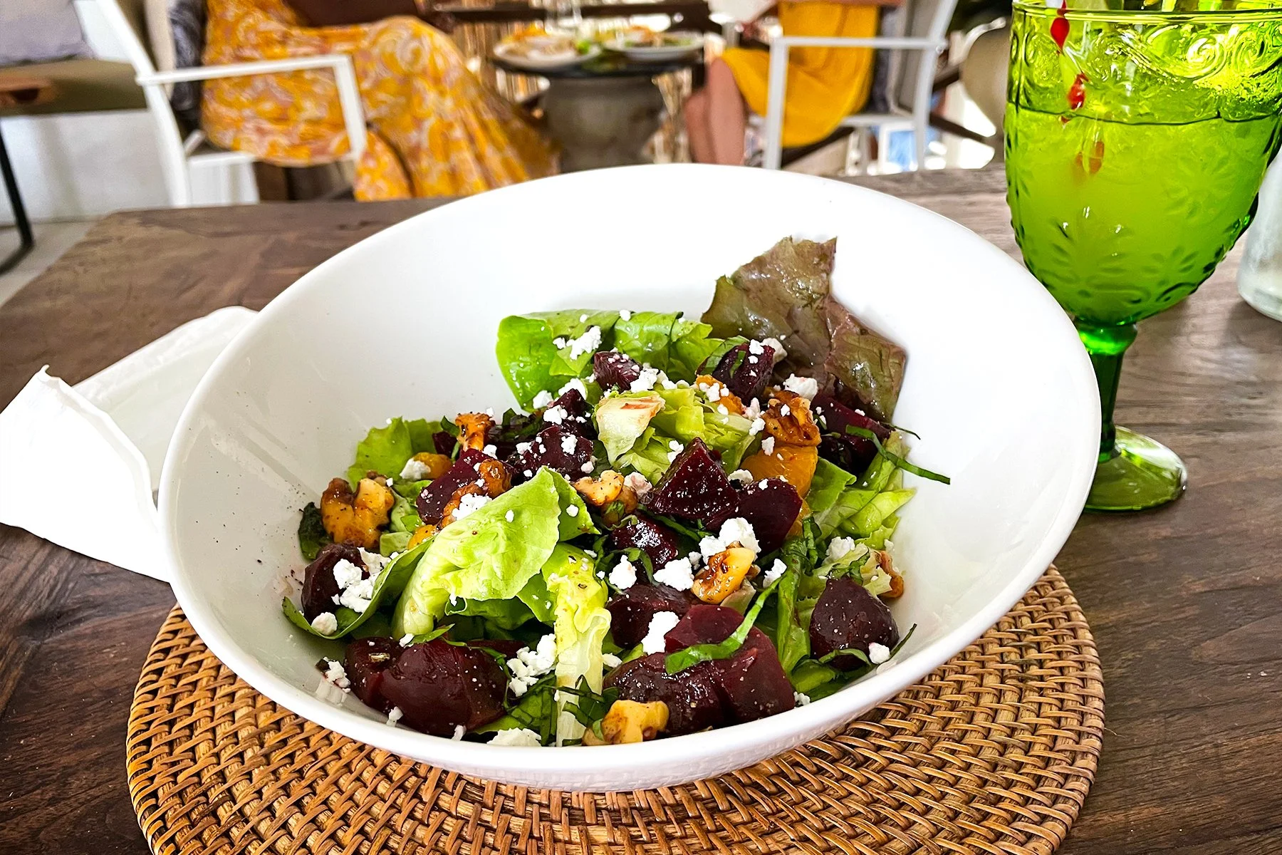 BEET WALNUT SALAD    
roasted beets served on a bed of lettuce with goat’s cheese, basil, spinach, honey-roasted walnuts, mandarines
