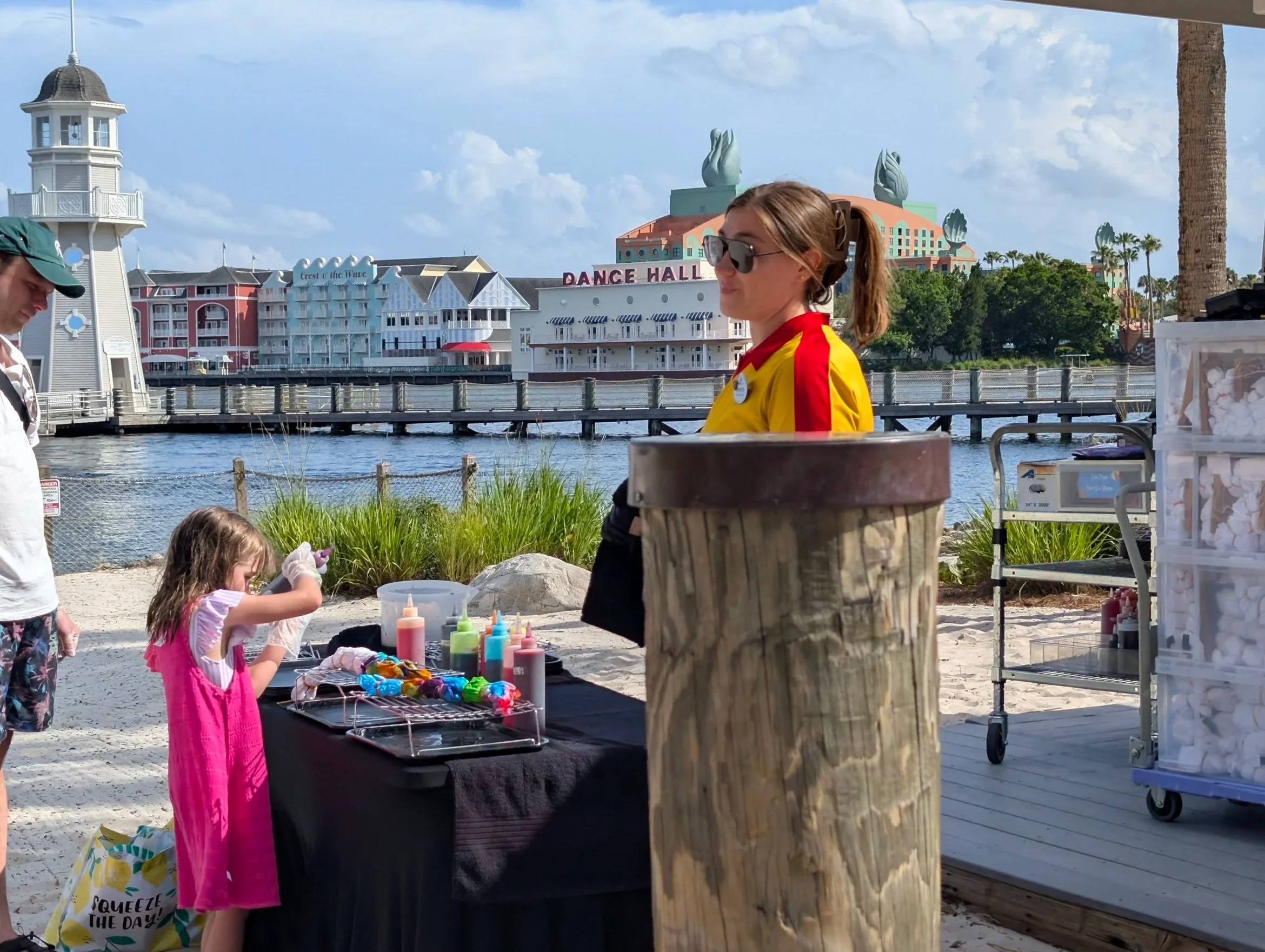 Disney Yacht Club Beach Club Resort Mickey Tie-Dye Activity