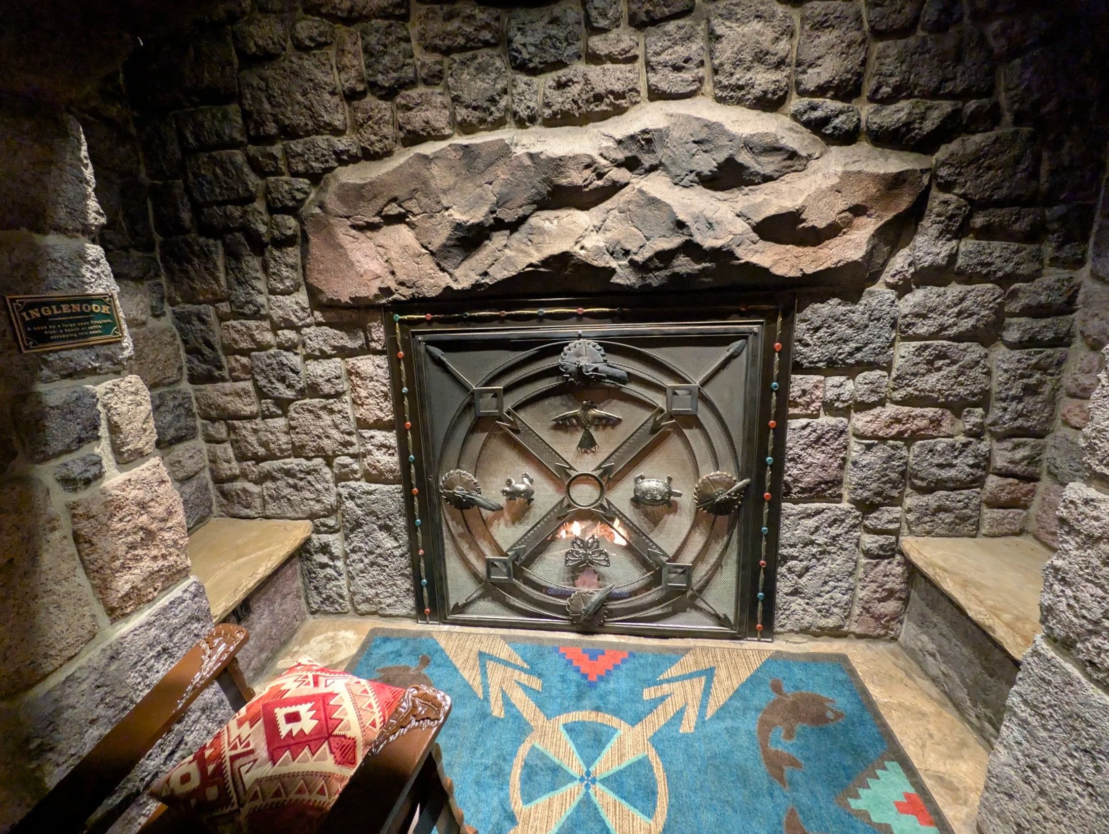 Disney's Wilderness Lodge Resort Boulder Ridge Inglenook Whisper Nook Lobby