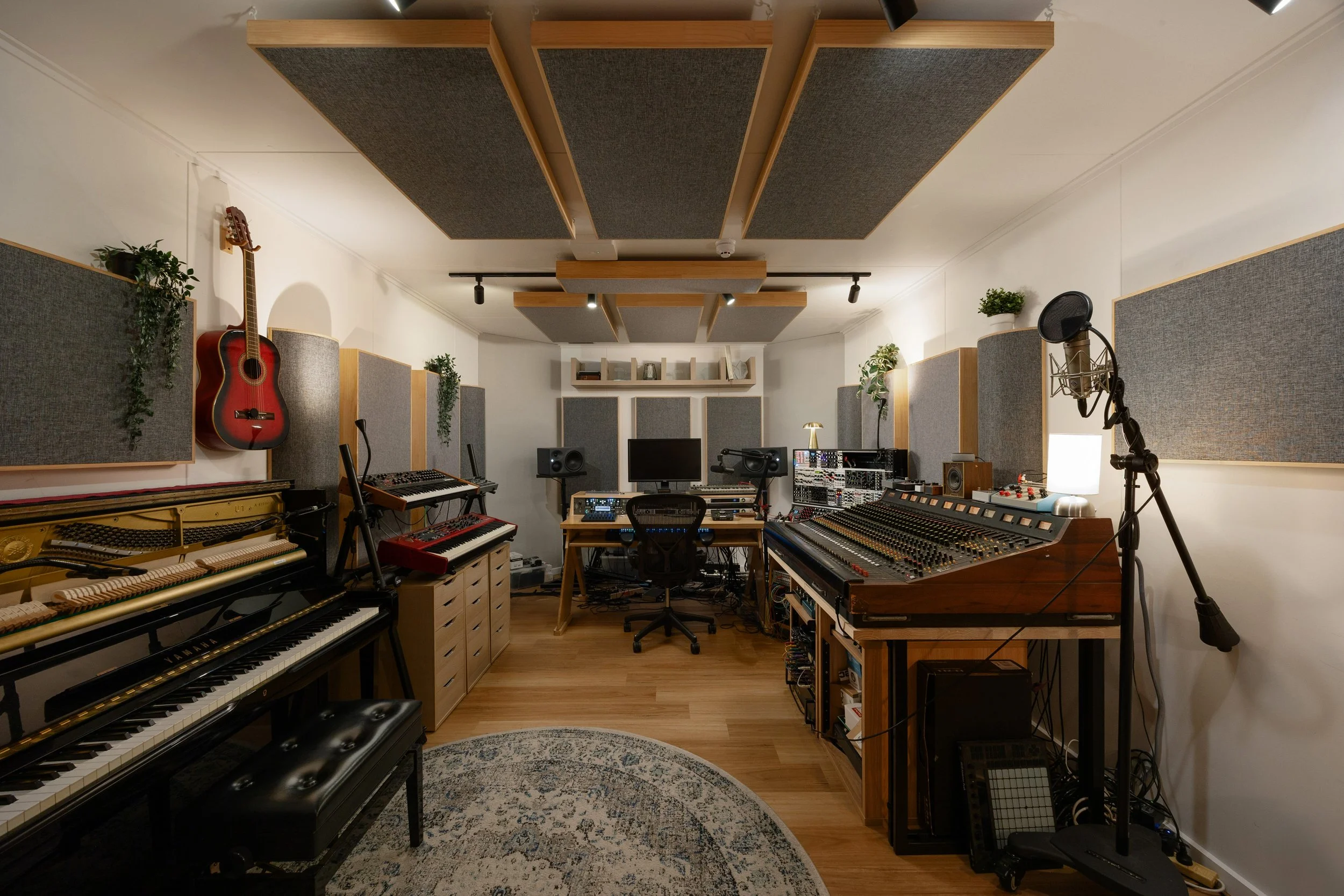 08-19 4000 Studios 05.jpg