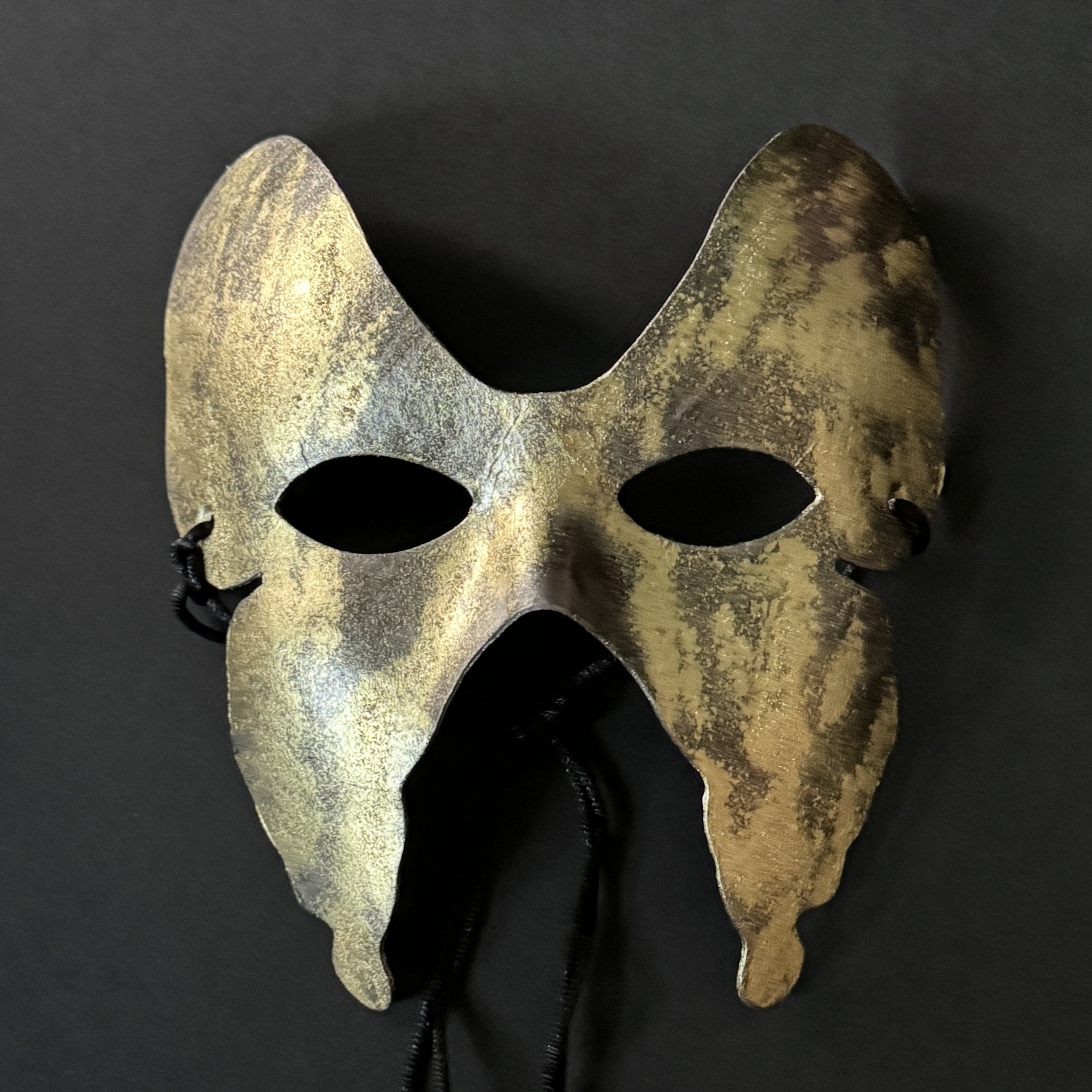 Tomczeszyn.Mask#4.jpg