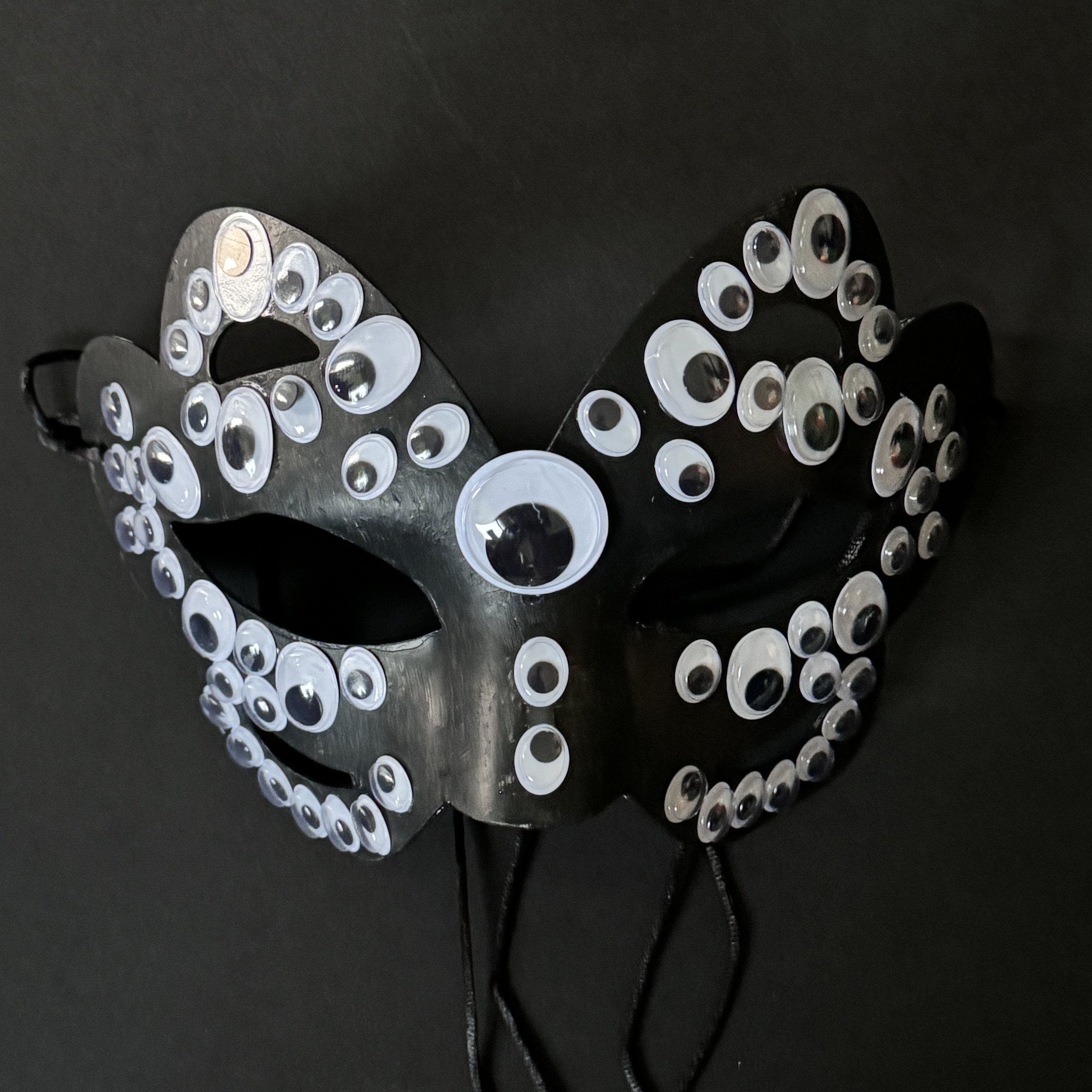 Tomczeszyn.Mask#6.jpg