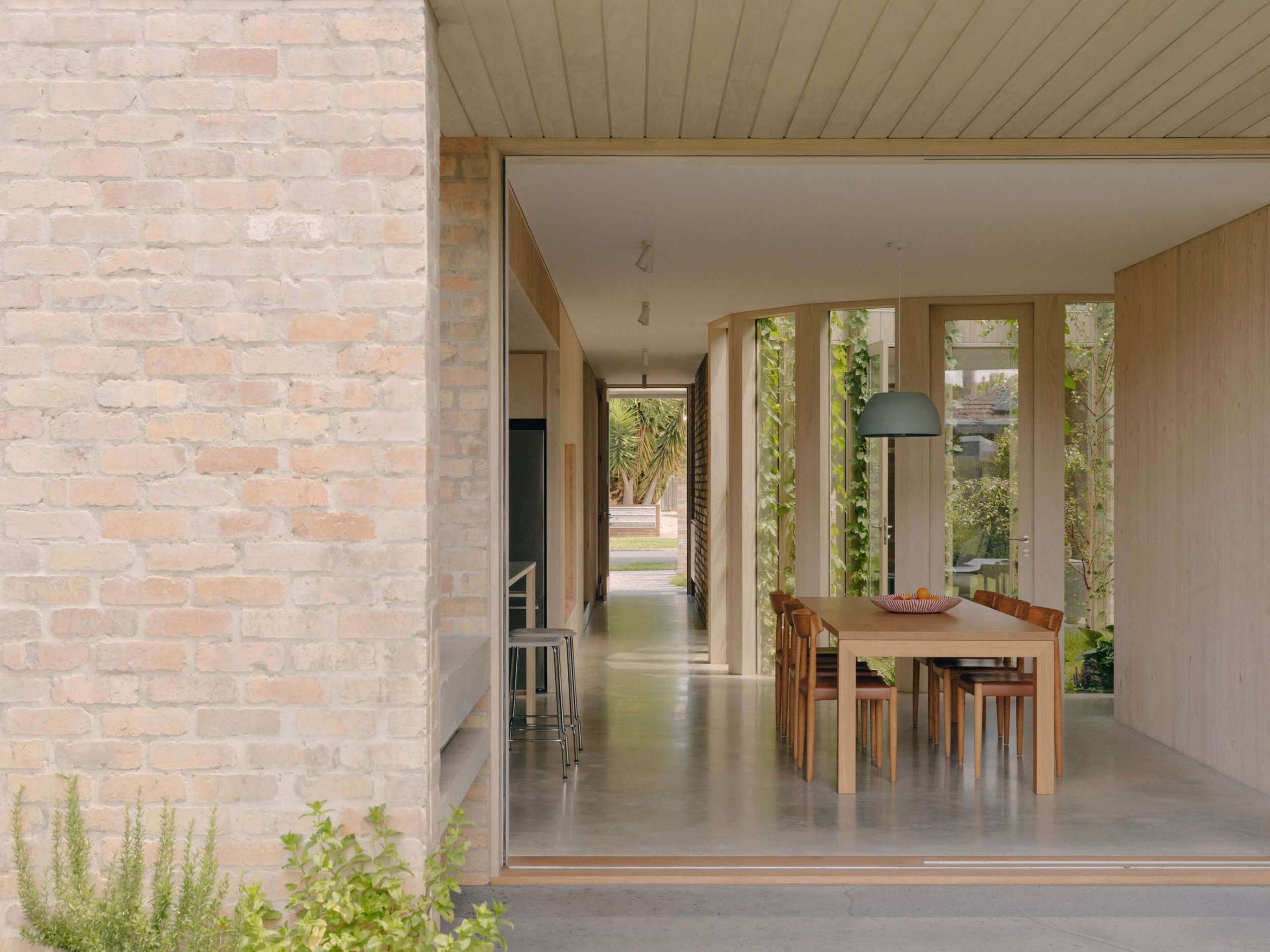 Dennis House Olaver Architecture
Photography Tim Ross