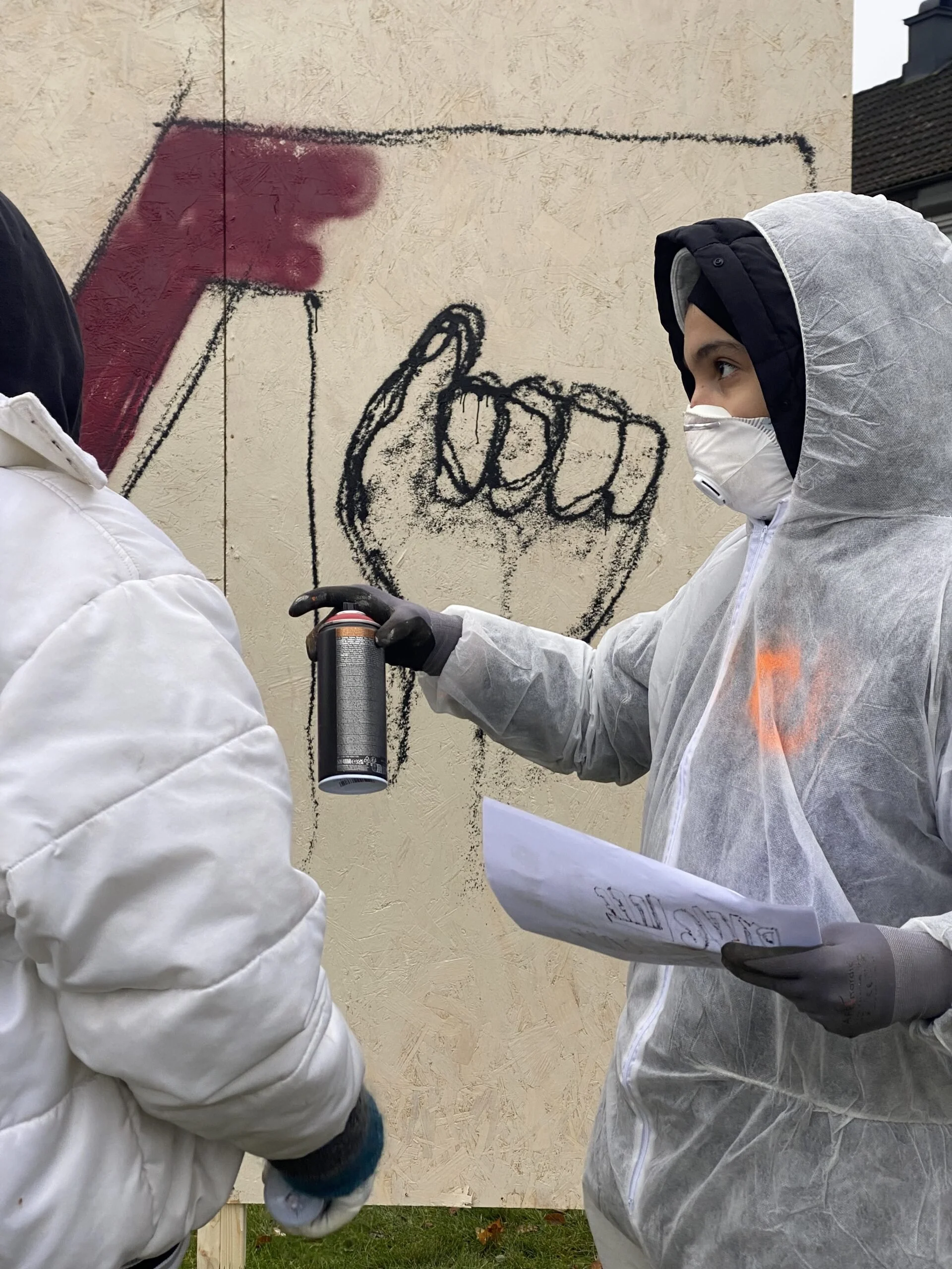 Graffiti verkstad med Carolina Blue Falkholt i Älmhult Bästa Festivalen 2023. Foto: Bästa Biennalen