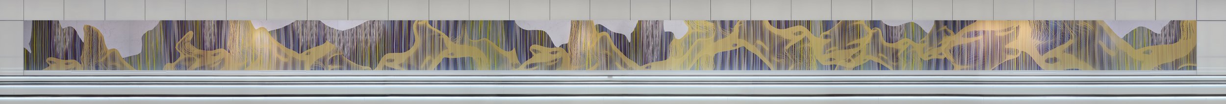 Mountain Melodies, Heavenly Light - Full length image. Installation at Taoyuan International Airport in Taiwan , Gate  D14.  © YEN TING CHO Studio.  Photo credit: Han Yueh Liang
