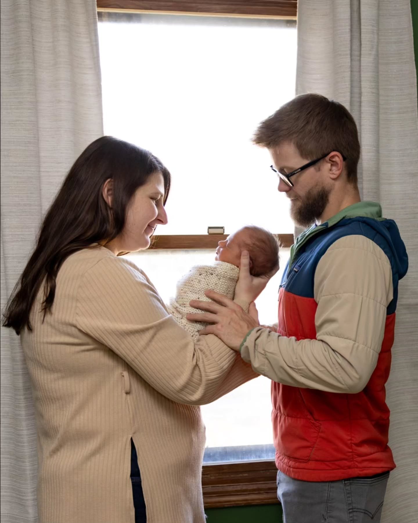 ✨️The Beauty of In-Home Newborn Sessions ✨️

Nurseries created with every detail in mind. Spots in your house where memories will be created. The places you spend the precious first weeks of your baby's life. In-Home Newborn sessions take advantage o