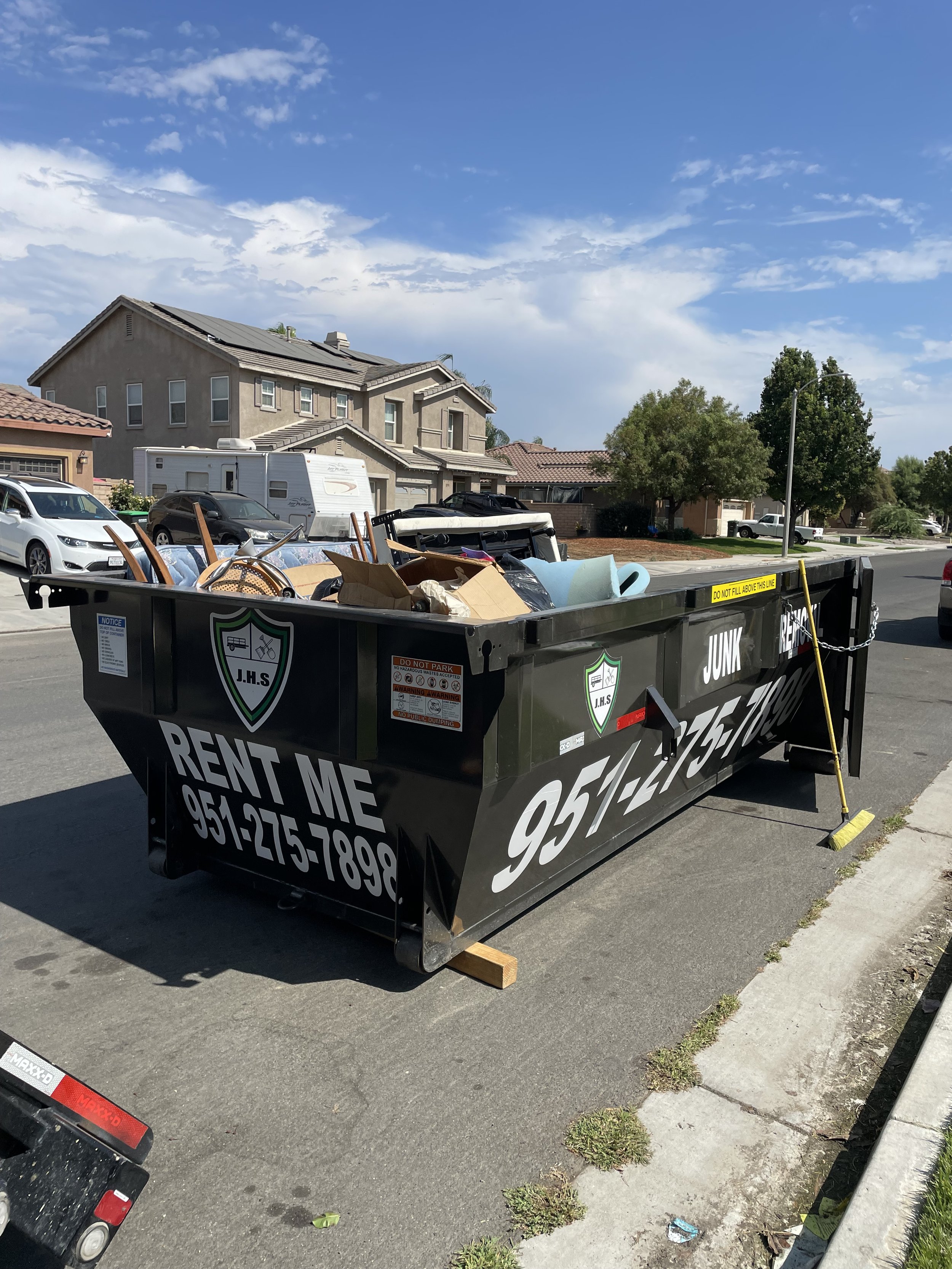 15 yard roll off bin dumpster.jpg
