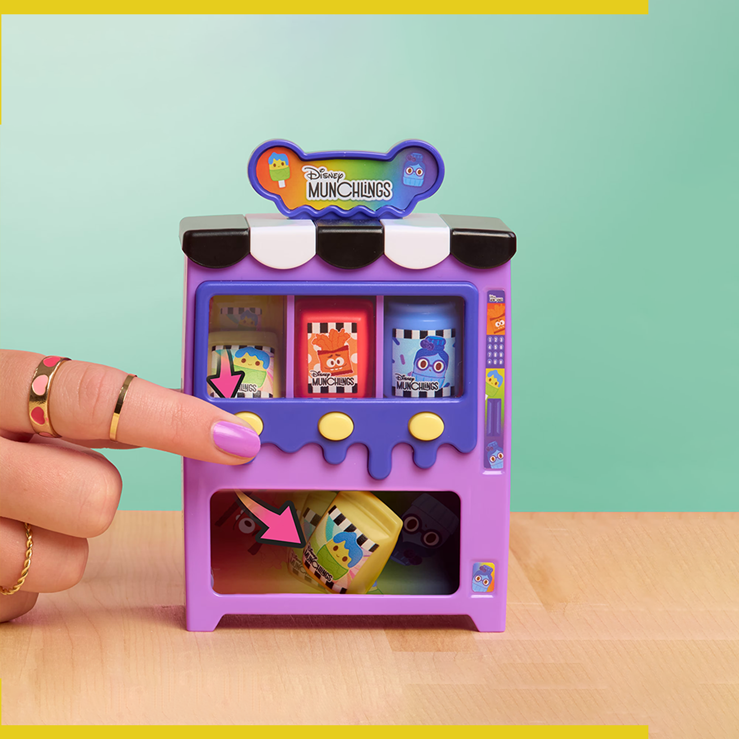 Just Play Products - Munchlings