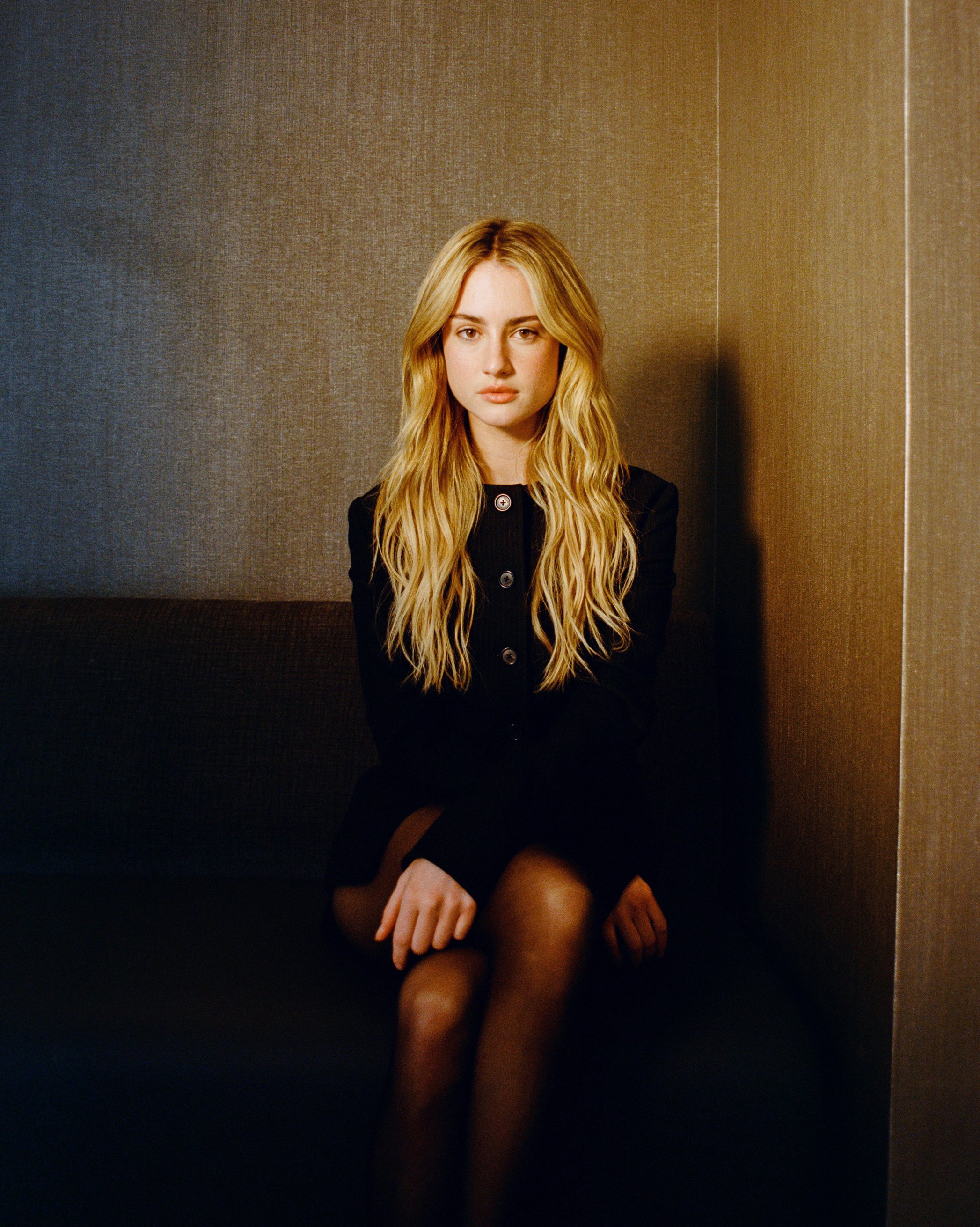 000542300001 copy 3.jpg