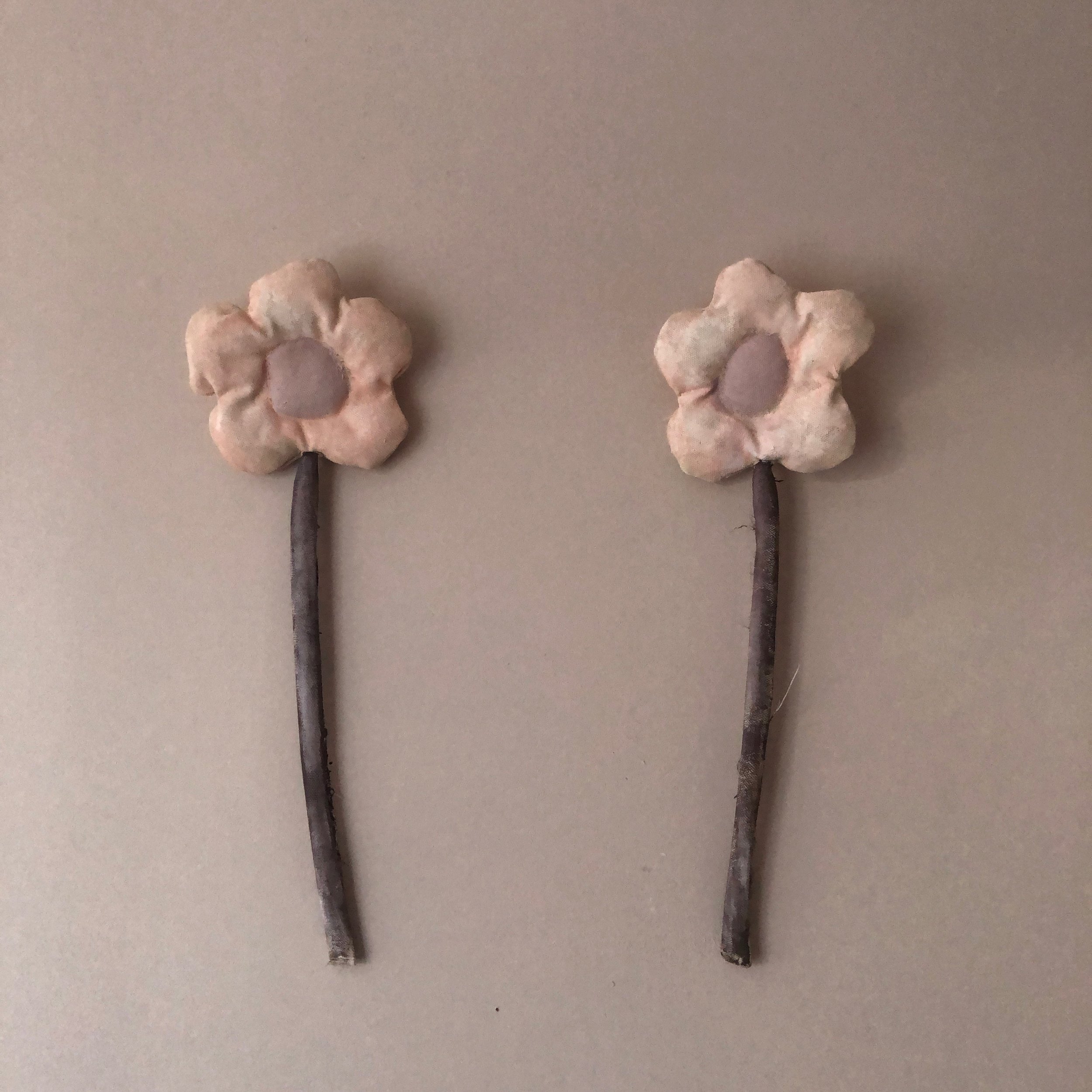 Floral-Art-Contemporary- Sculpture-Contemporary-art-Modern-Art-Textile-Art..jpeg