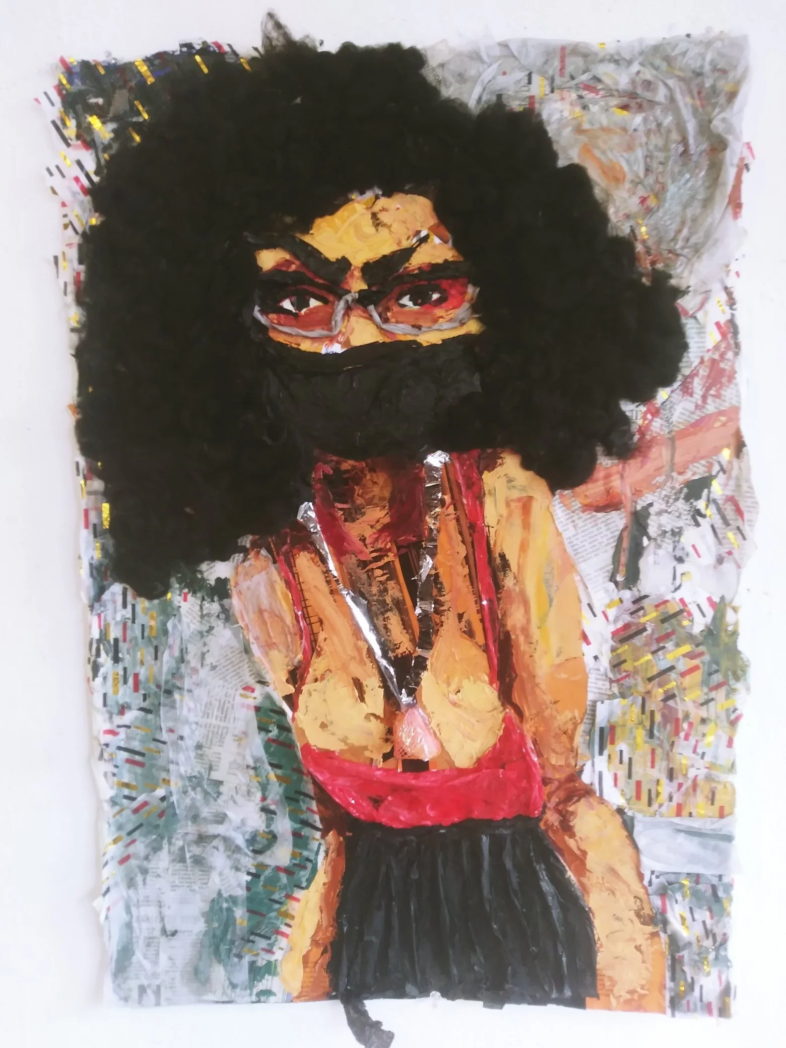 "Gorey Disco Portrait"

oil, tissue paper, spider webbing, aluminum paper, mesh, foam board 20"x30"

2020