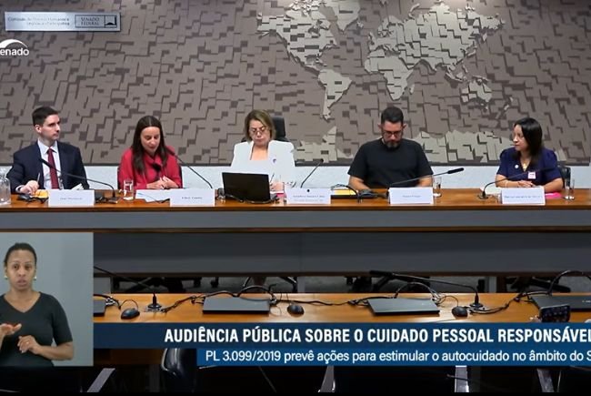ILAR participó en el debate del Senado de Brasil sobre la incorporación del autocuidado en políticas de salud