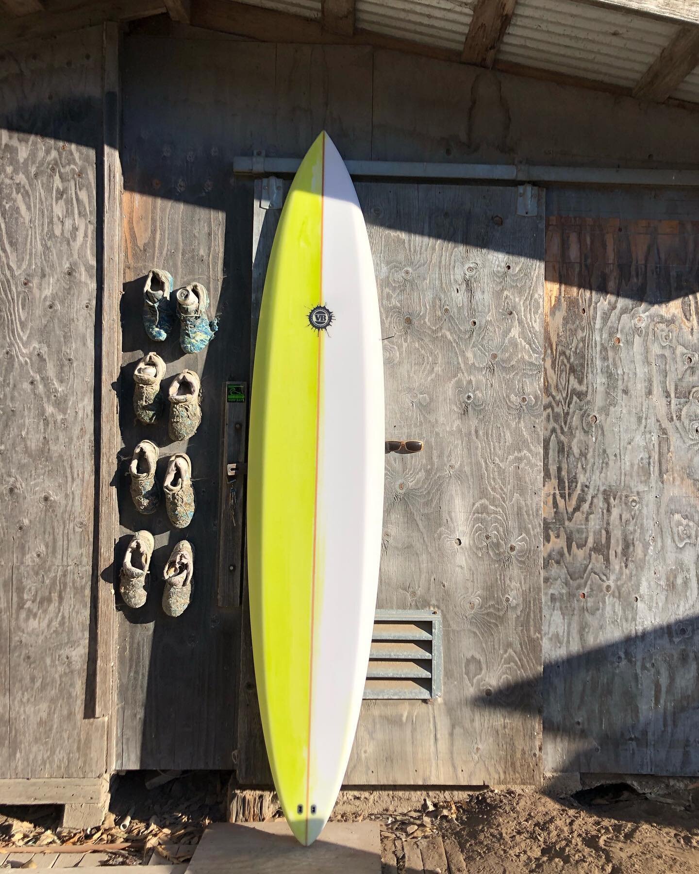 9&rsquo;2&rdquo; x 21 3/4&rdquo; x 3&rdquo; flat deck Twinzer #customshapes #twinzer #surfboards #bigwaves #customsurfboards