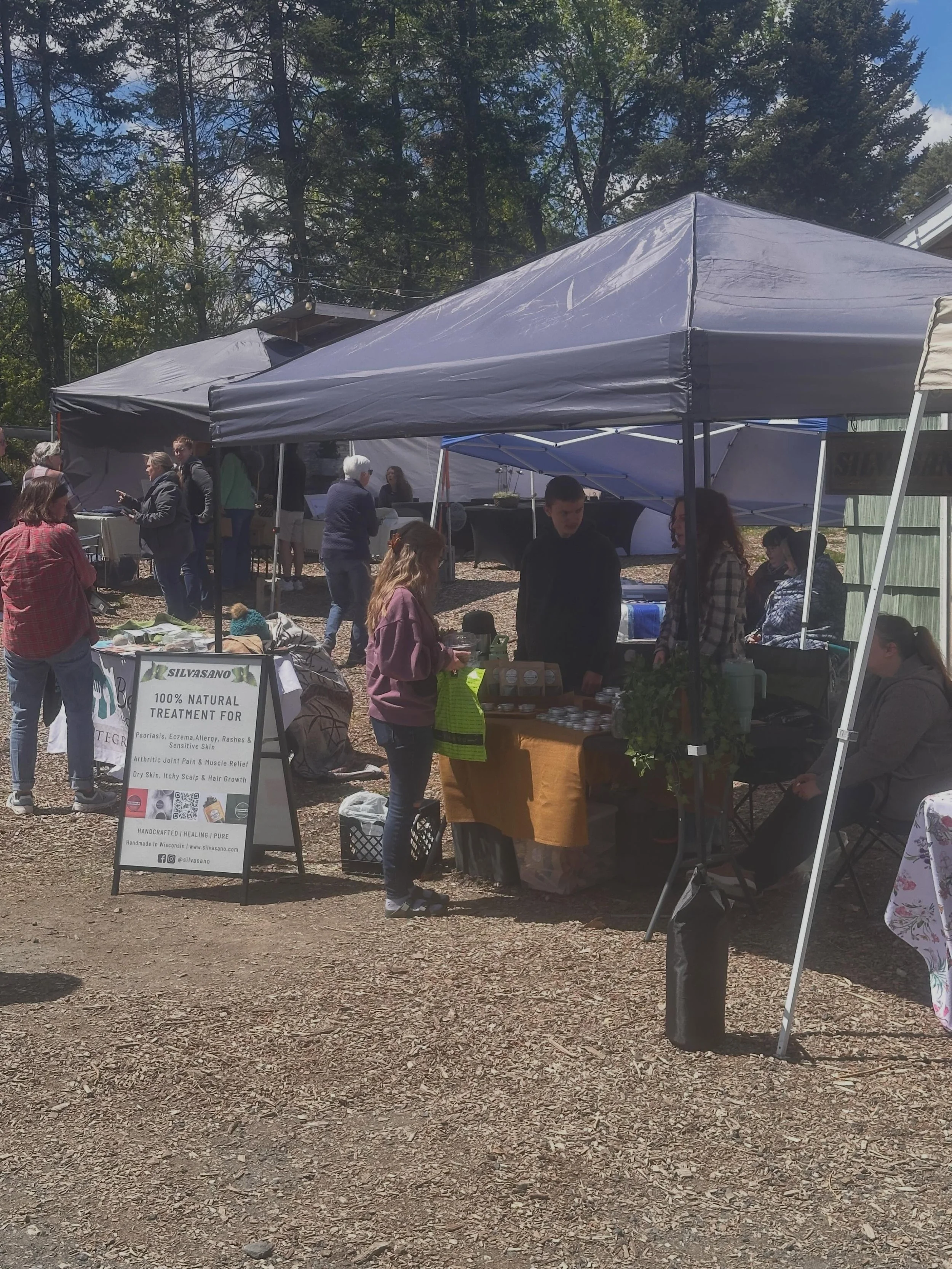Thank you to everyone who visited us today! It was a bit windy, but the weather was beautiful. An extra thank you to our vendors&hellip; @kaisersonbees @needlewitsws @silvasano_ @bellylovewellness @metalgardenwi @honorably.crafted 

Stay tuned for up