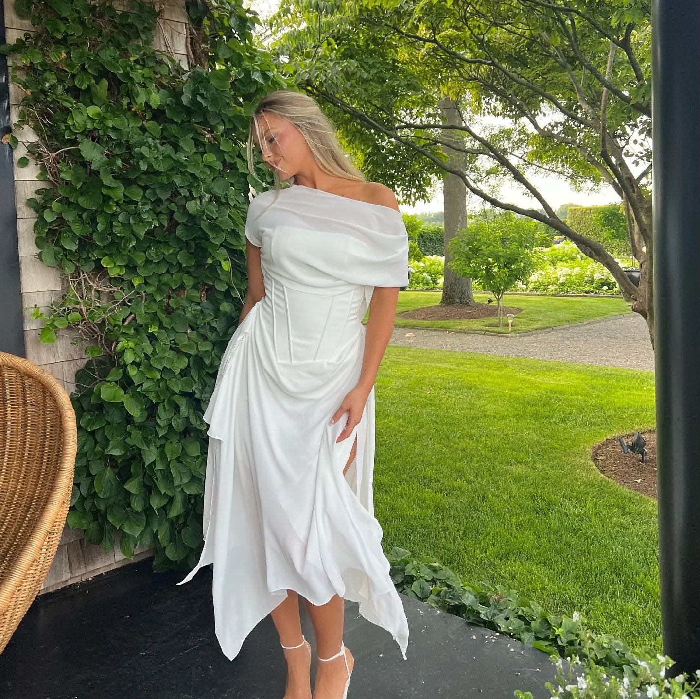 camille-kostek-compared-greek-goddess-915816196.jpg.webp
