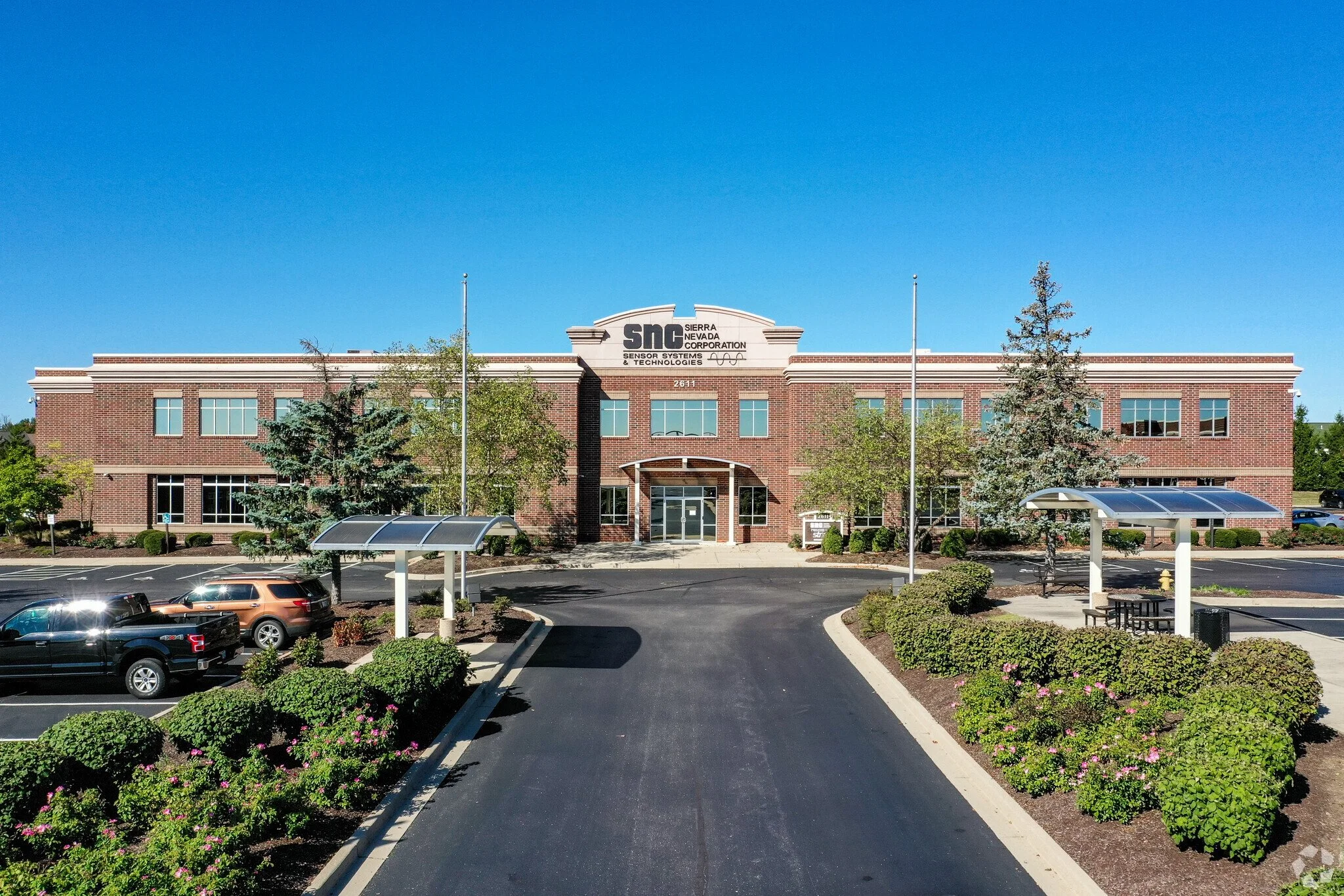2611-Commons-Blvd-Beavercreek-OH-Primary-Photo-1-LargeHighDefinition.jpg