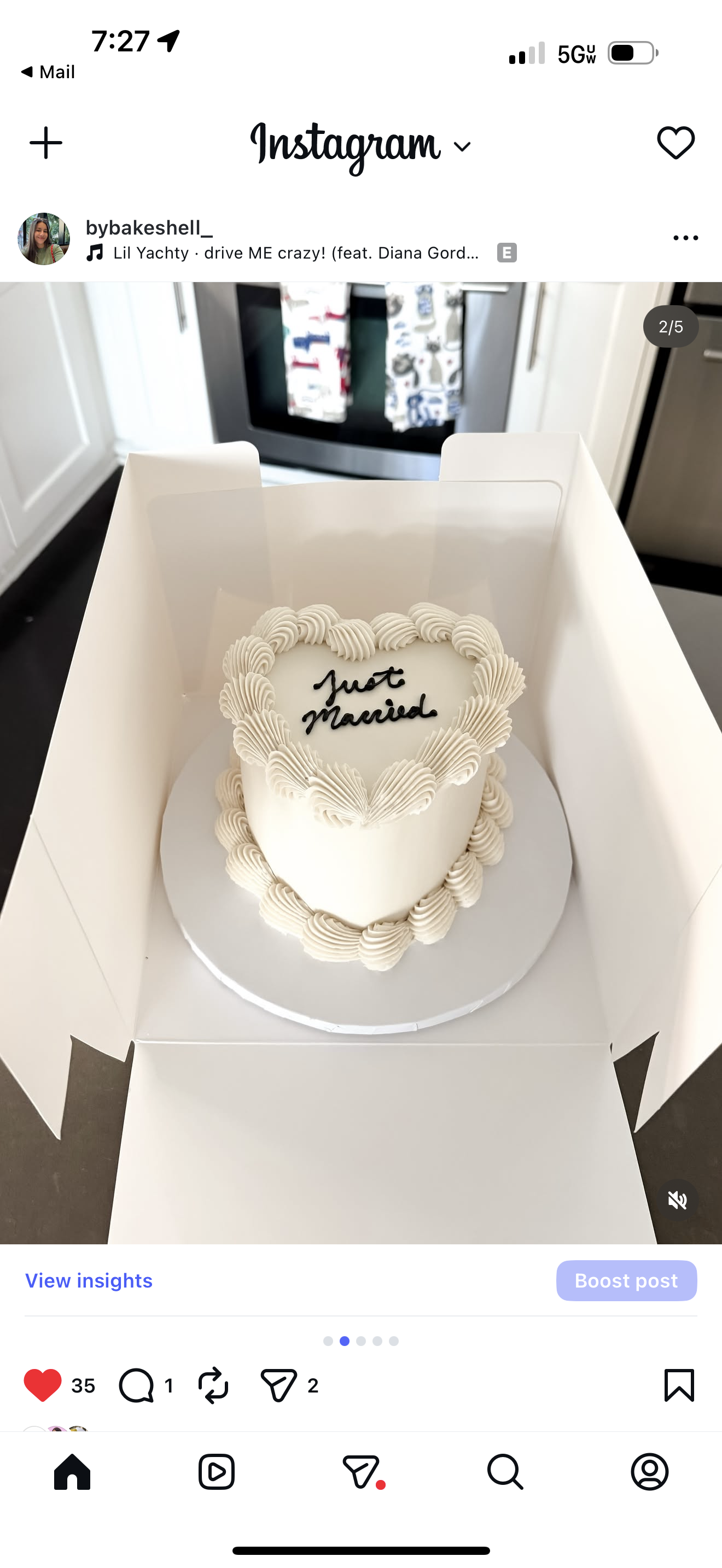 (01/02) S. Daly White Vintage Heart Cake