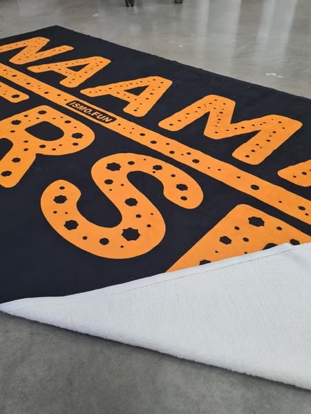 Towel2_copy1.jpg