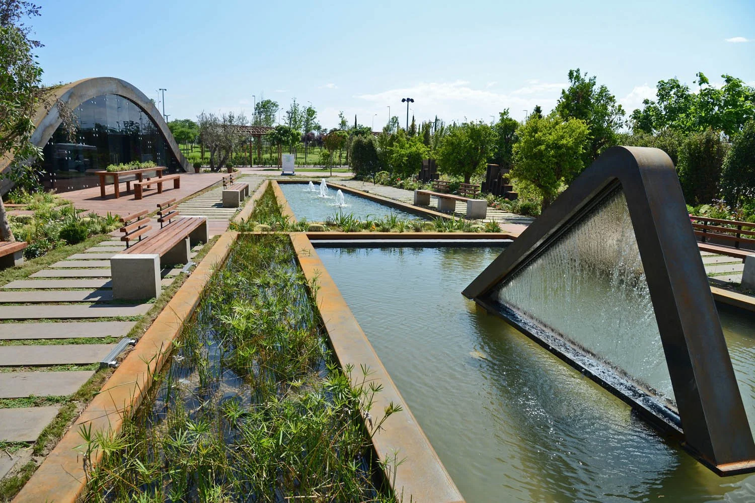 Nilufer-Danis-Landscape-Architecture-The-Green-Oasis-Pocket-Park-Antalya3.jpg