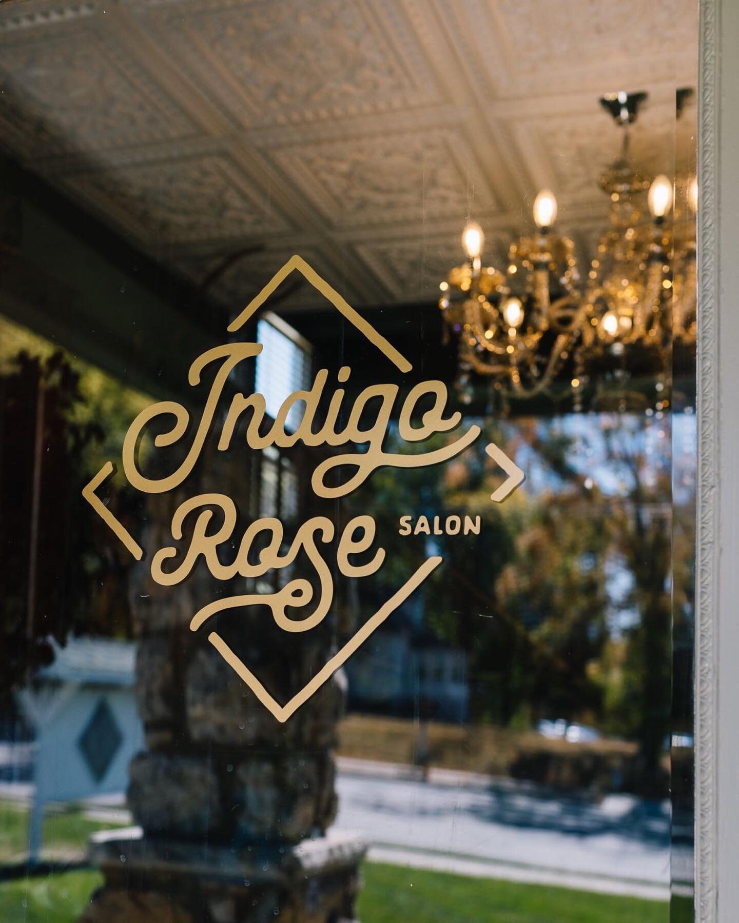 Indigo Rose Salon is the most deliciously bohemian, relaxing, fun &amp; welcoming space! Kellie @indigorosesalon_ is an expert stylist &amp; creative &mdash; working with her is so much fun!!

We&rsquo;ve been running their website and photographing 