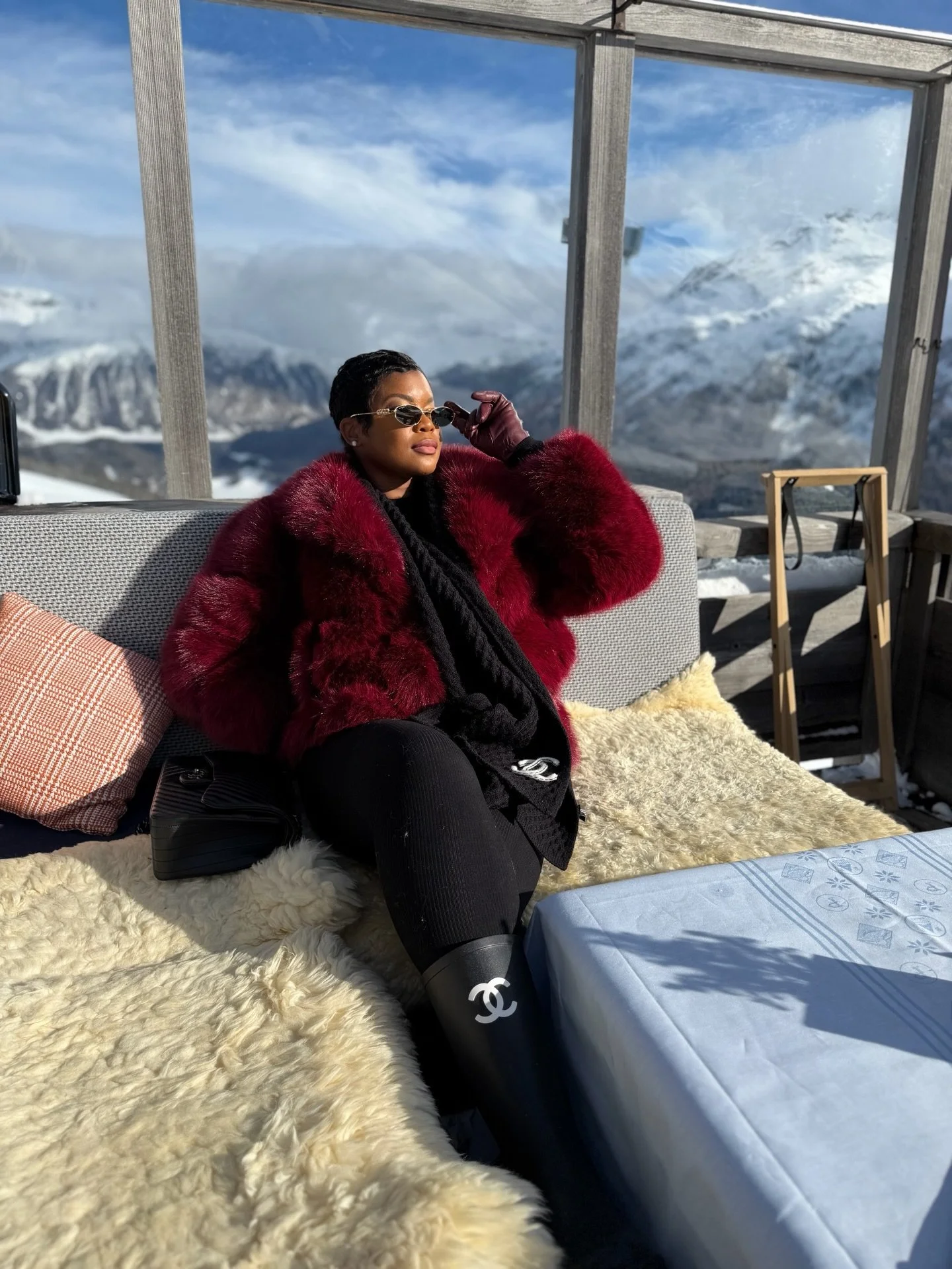 Snow Polo in St. Moritz🇨🇭 Fur-lined moments, champagne pauses, and a life that feels beautifully curated 🤍🥂