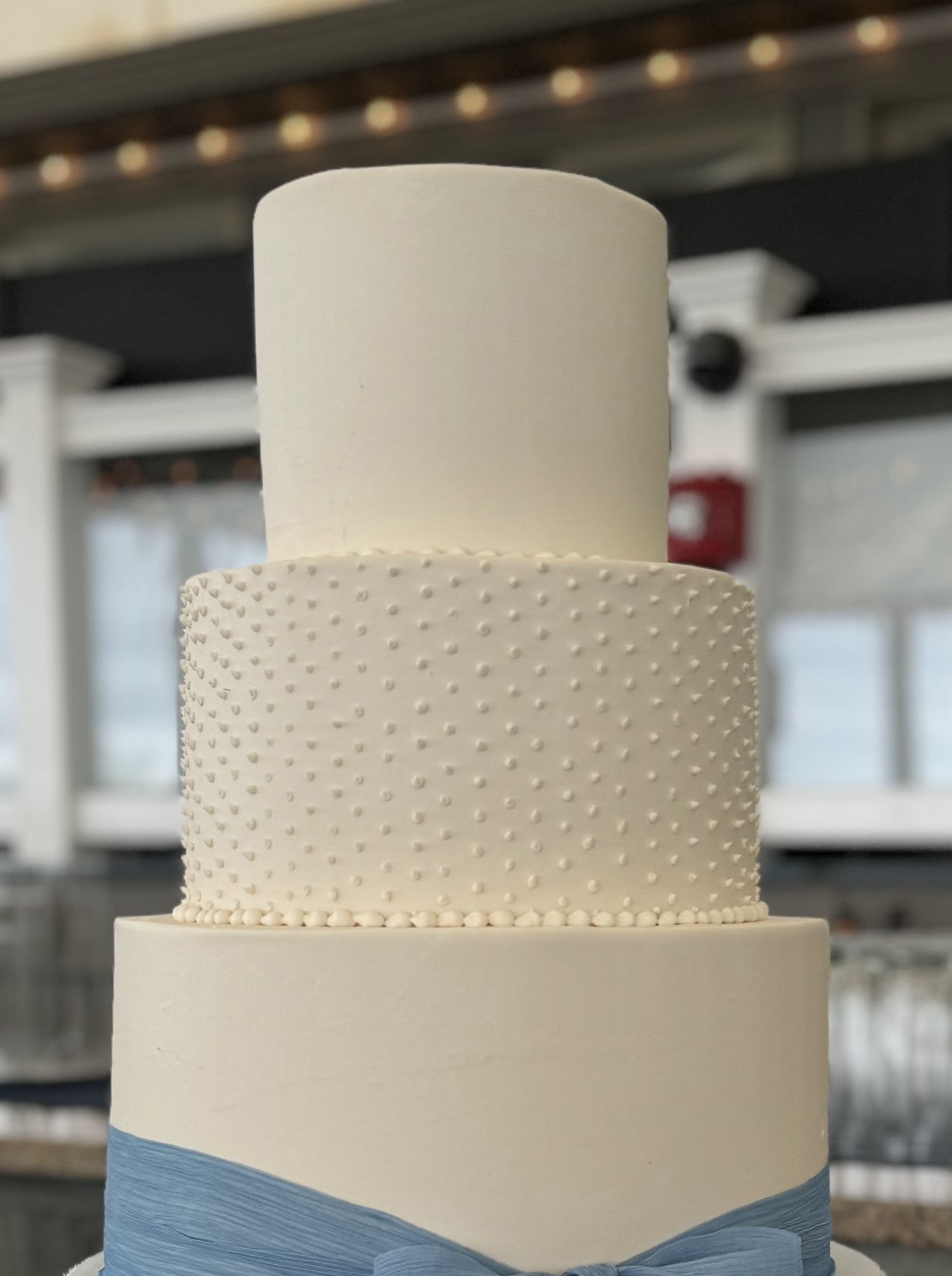 pearl dot pattern dotted wedding cake cape cod popponesett inn.jpg
