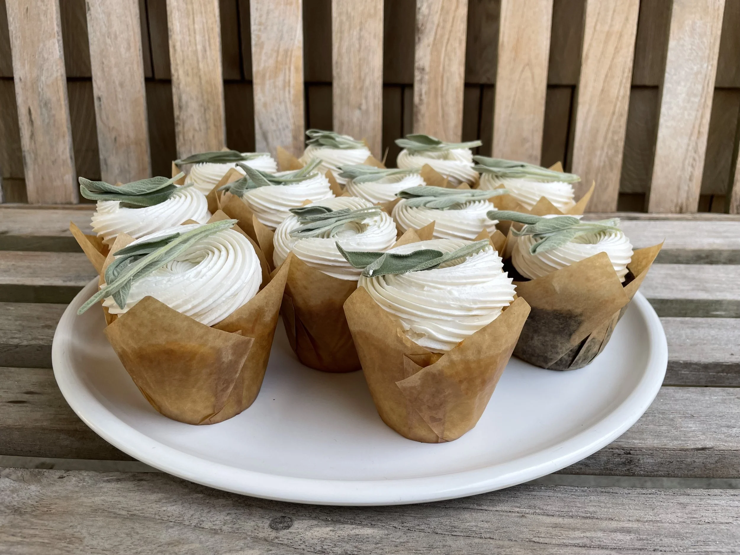 simple greenery cupcakes kraft tulip liners (3).jpg