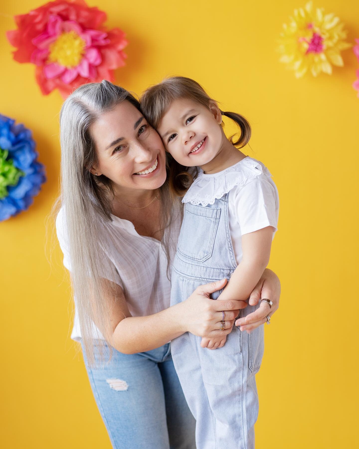 Ona and Mama. I made sure to ask Trevor to get some shots of us together, because you know how hard it is to get photos with your kiddos. One answer to that is my Mama Minis happening on April 23rd. DM me to book your session. And you know what Grand