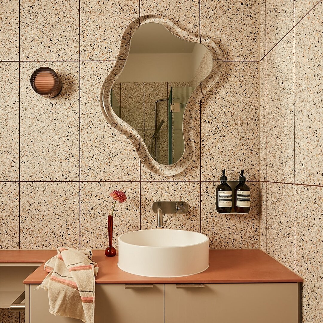 Relax and Rejuvenate / 

Showcasing a hero design moment that encapsulates the ritualistic pleasures of the bathroom space. A testament to thoughtful design that elevates everyday moments into experiences of luxury and comfort.