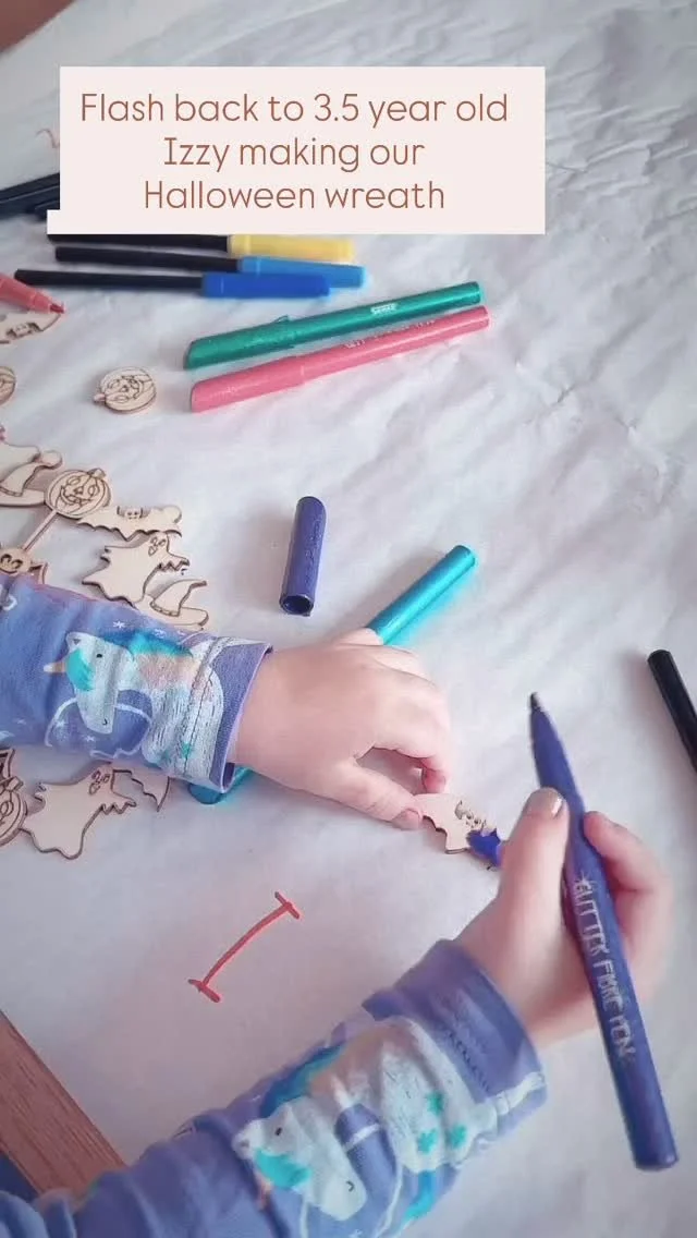 I cannot believe this was two halloweens ago 🤯 how time zooms by and Izzy’s crafting love continues ❤️ 
#halloweencrafts #halloweenkidscrafts #autumnalcrafts #halloweenkidsactivities #happyhalloweencraft #wreathcraft