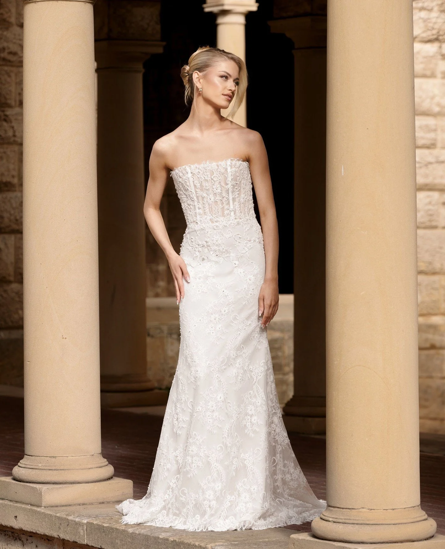 CARMEN.⁠
⁠
She's timeless and romantic. 🤍