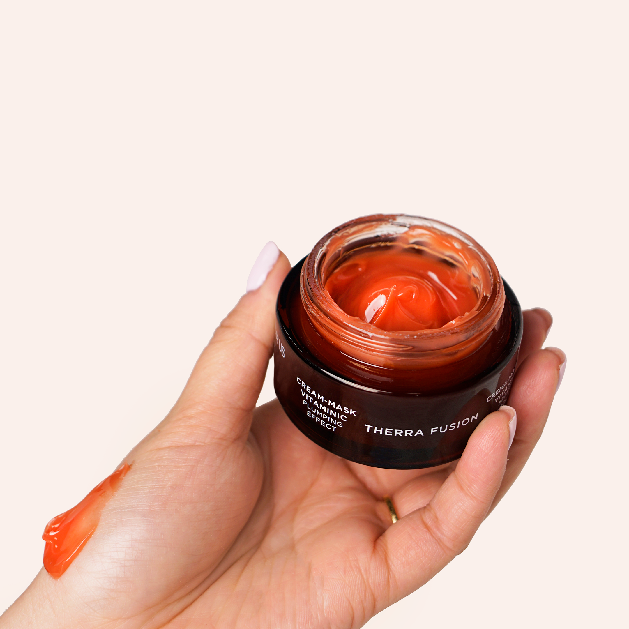 Therra_Fussion_Cream Mask Vit C_Social_Tile_1.png