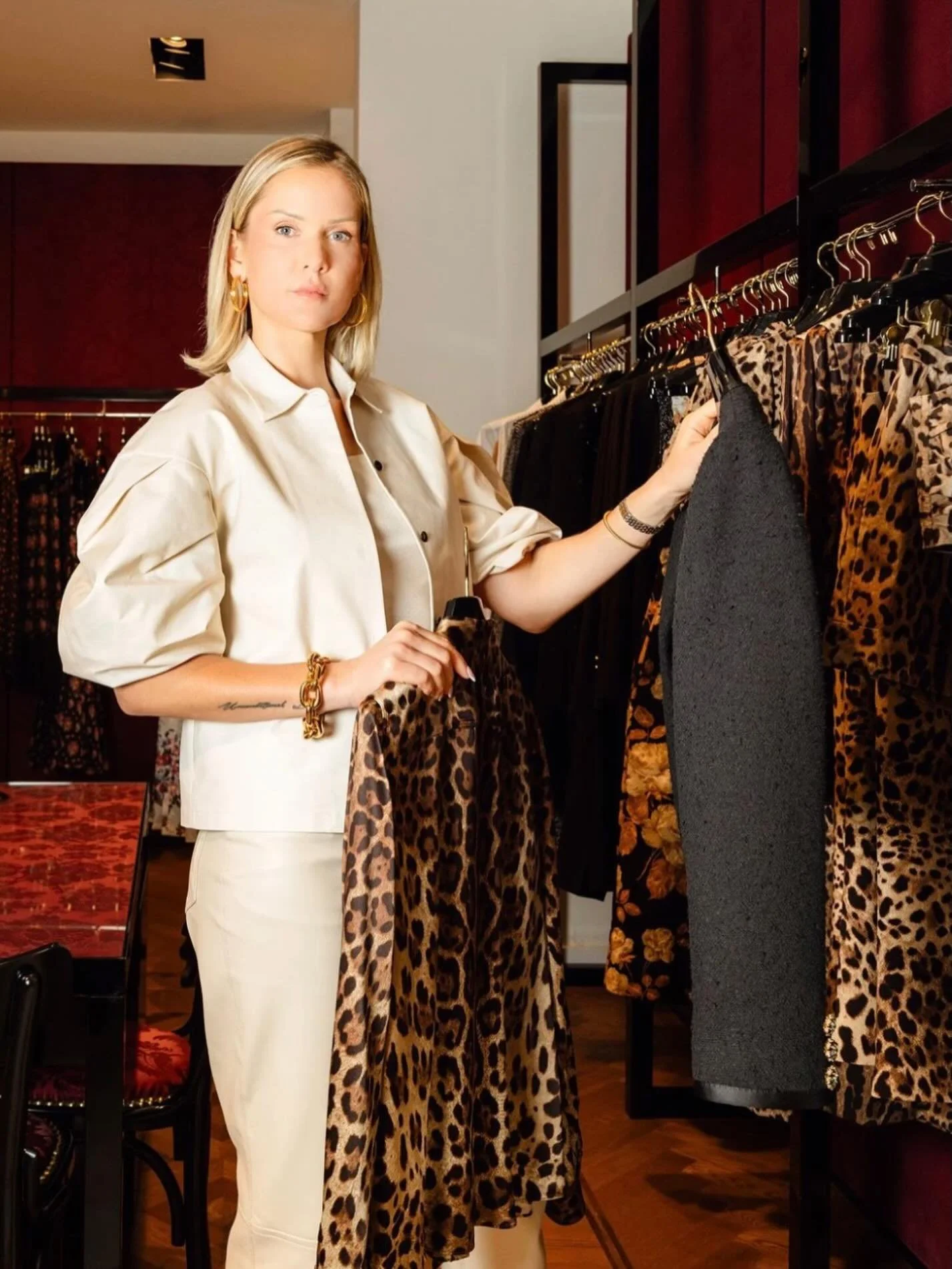 Executive Image Consultant Miami: The Ultimate Brickell Boardroom Uniform Guide