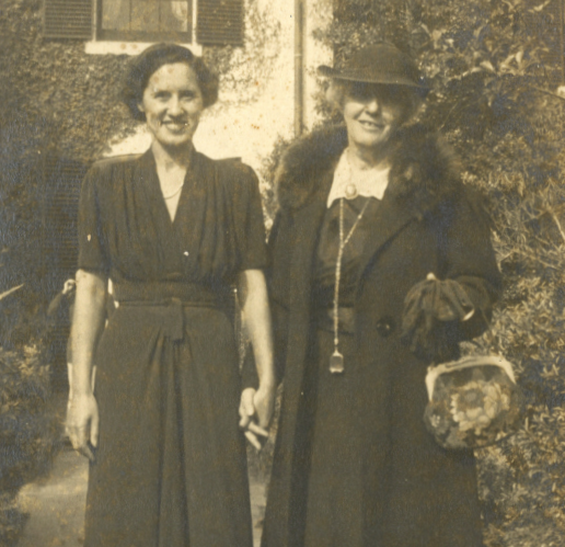 Elinor Adler Dillard and Mrs. Lou Henry Hoover (wife of President Herbert Hoover) c. 1930s