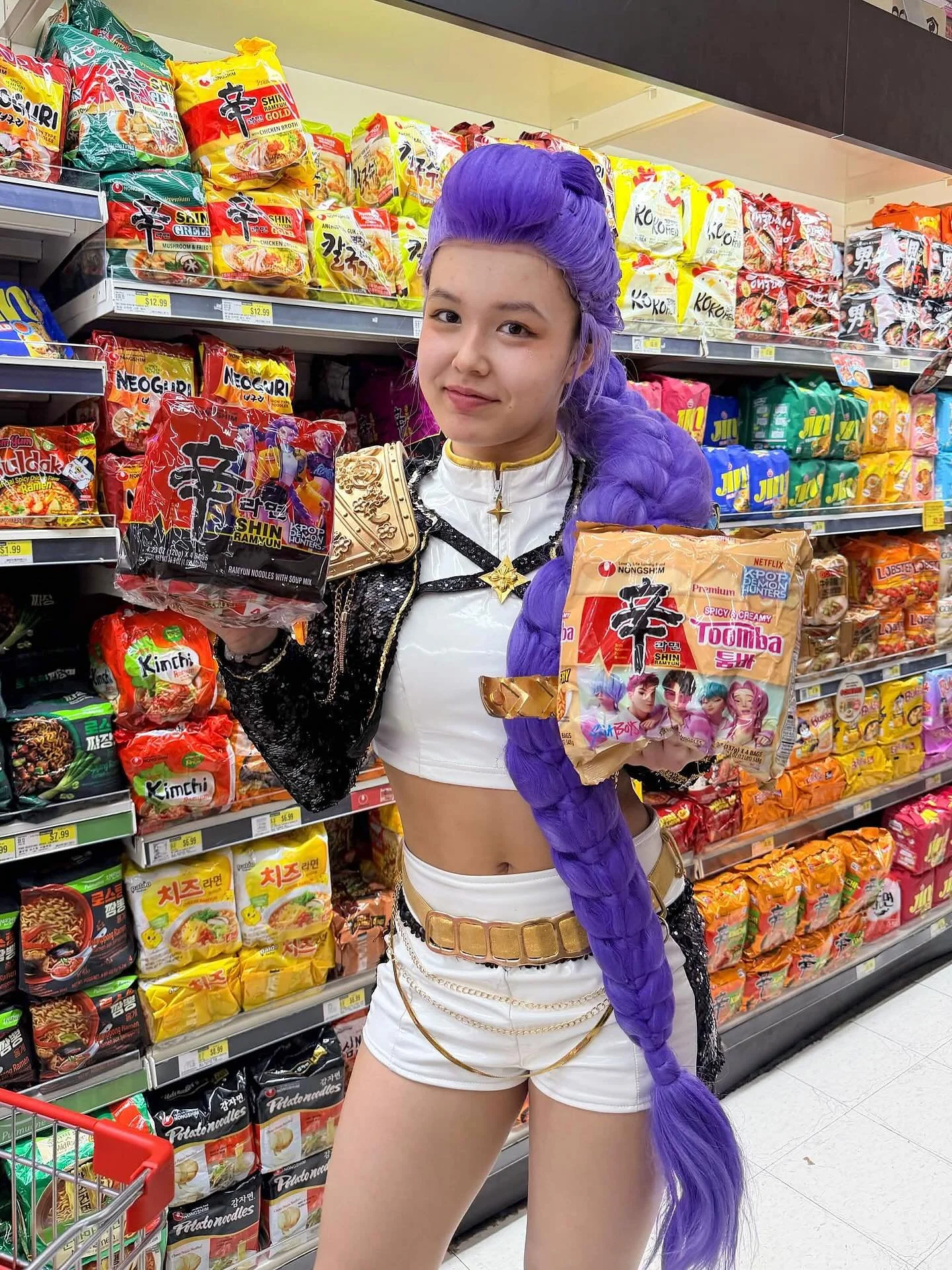 Time for pre-show ramen! Are you team Hunter/x or Saja Boys? 👀💫 there&rsquo;s only one right answer here. 

#huntrix #kpopdemonhunters #dcmoms #dmvkids #kidsparty