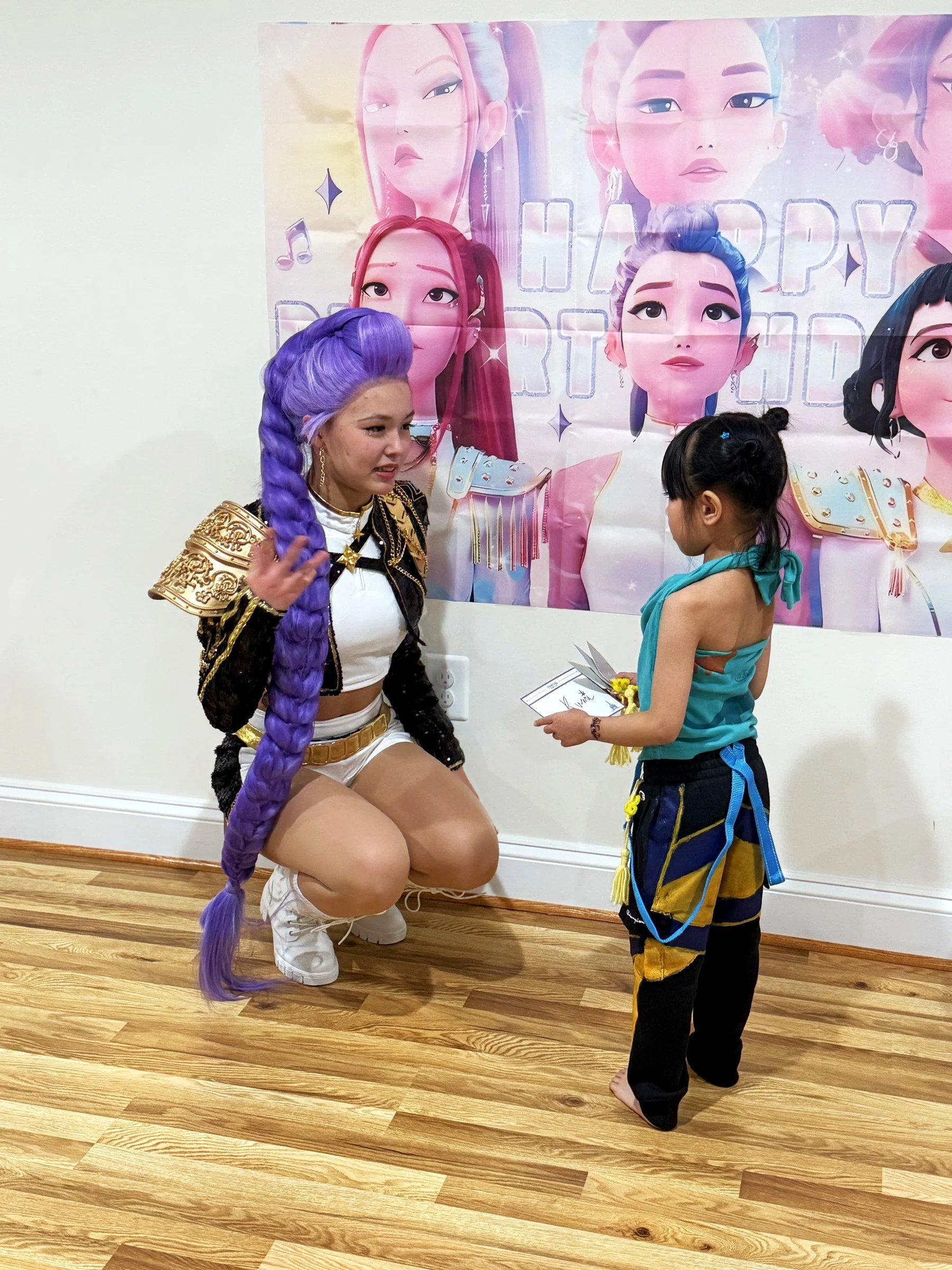 kpop-fan-autograph-moment.jpg