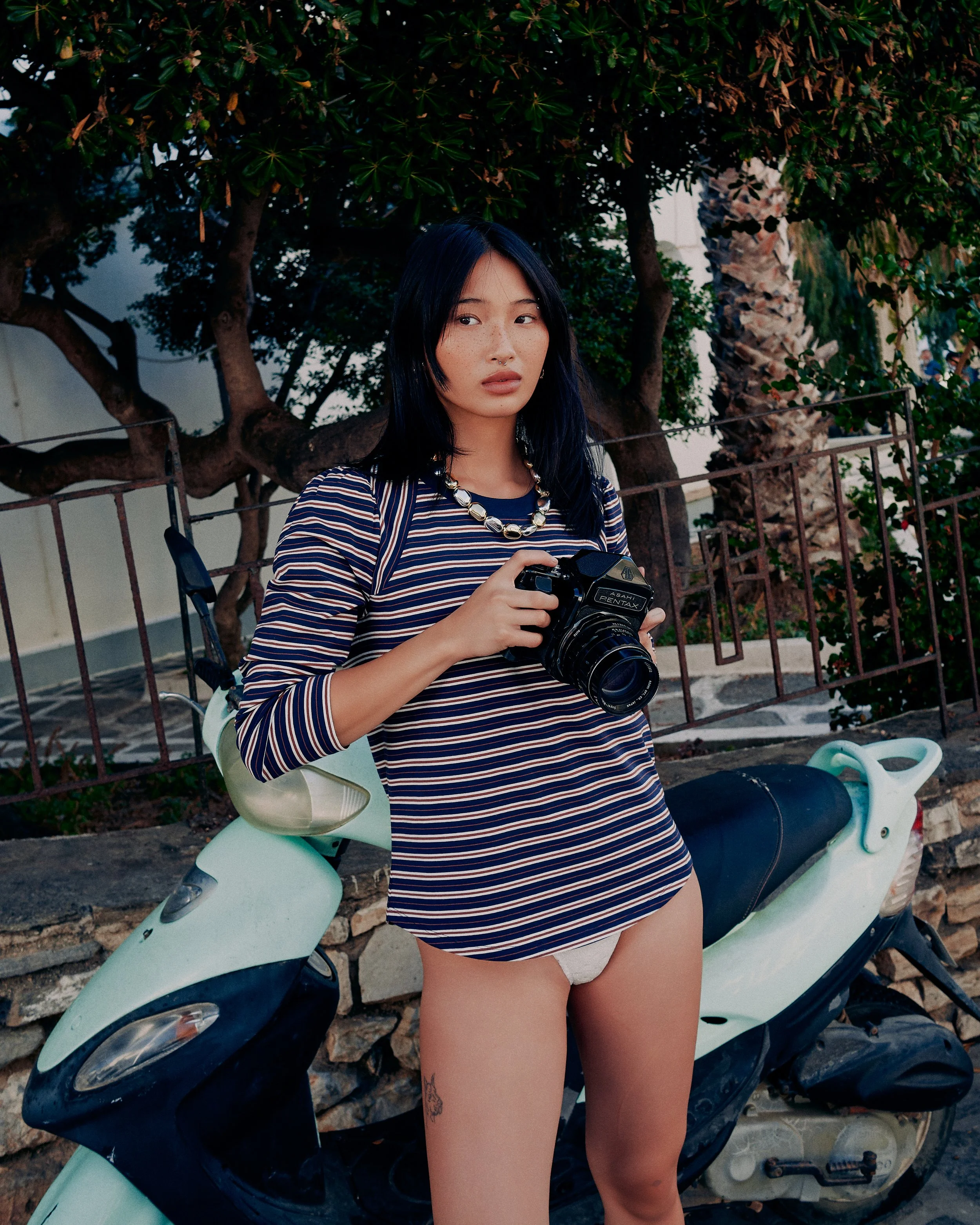 260909_LEPUSH SUMMER COVER_Look 3_1199.jpg