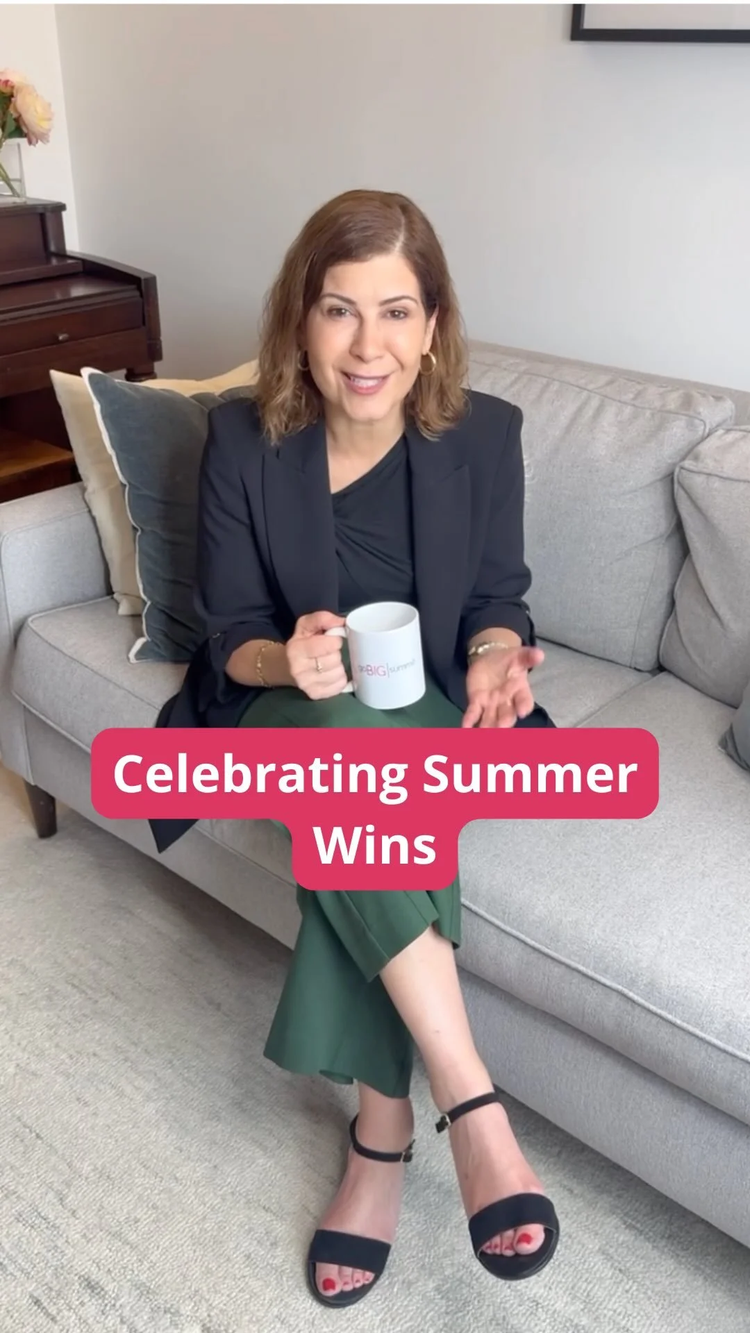 Celebrating summer wins with grads of Accelerator Express🏆
The women who participated in this six week accelerator:
✅ Upgraded their business strategy
✅ Learned how to sell with confidence
✅ Created new programs and offerings
✅ Cheered on their
