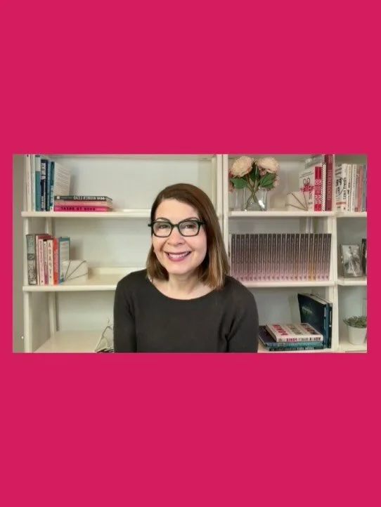 In today&rsquo;s live, I answered the question: how do I make a connection with potential customers in such a short time? 

Do you have a question you want answered?

Fill out the short form at the link in my bio. 
Tune in on IG, FB, or LI every week