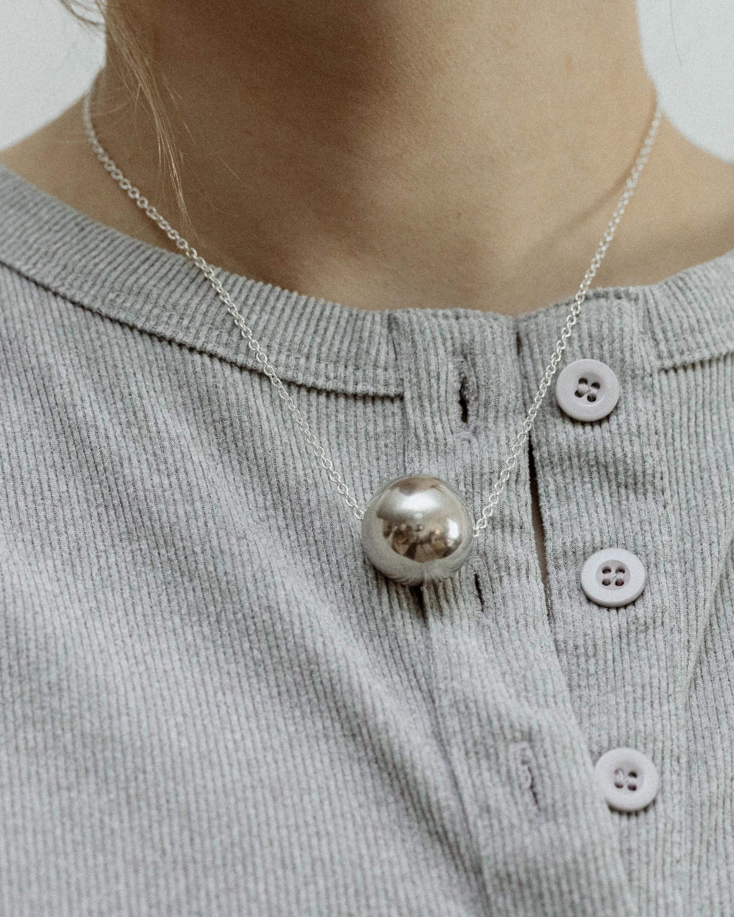 BIG BAUBLE NECKLACE | Silver